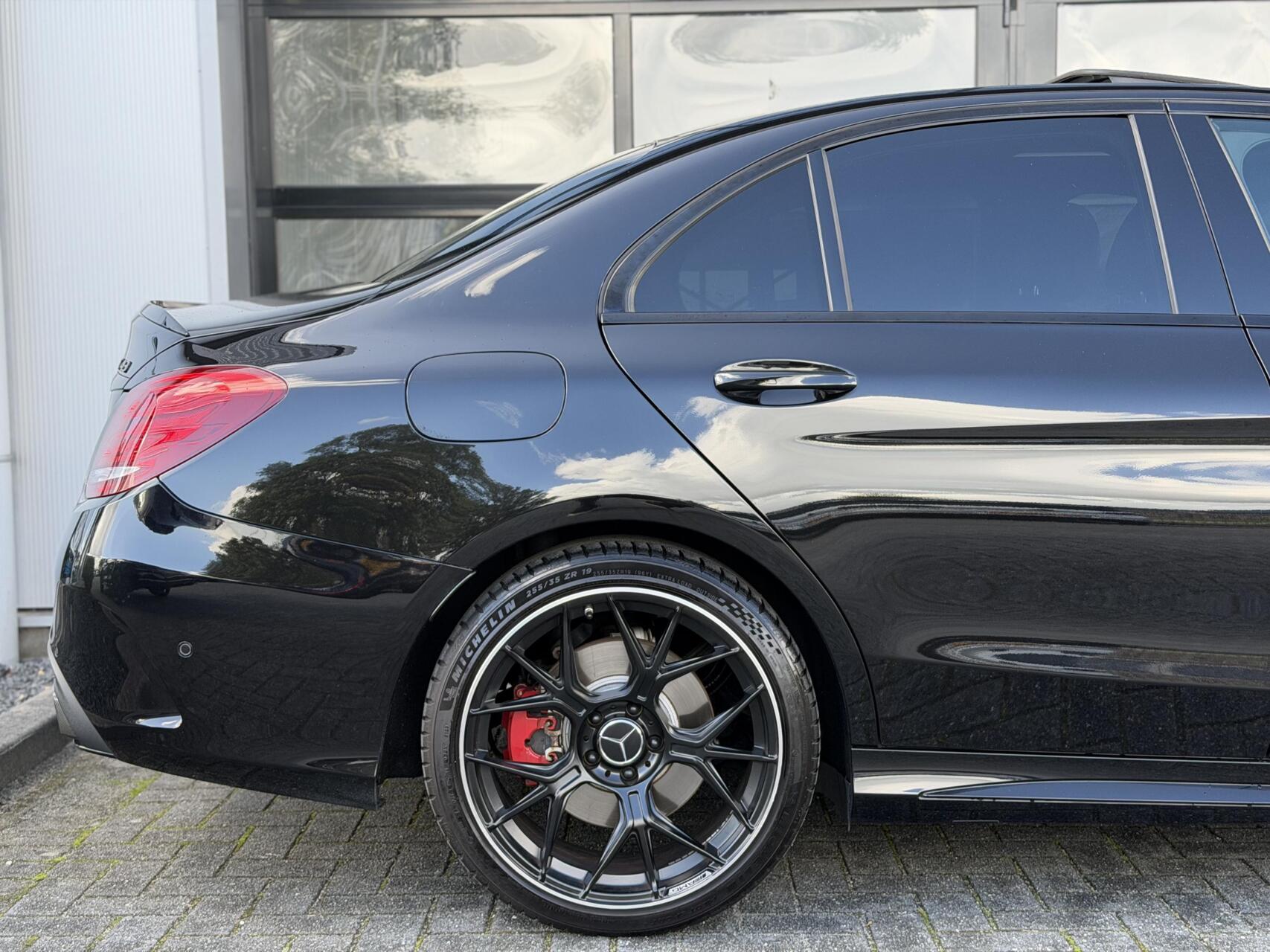 Foto van Mercedes-Benz C 450 4Matic
