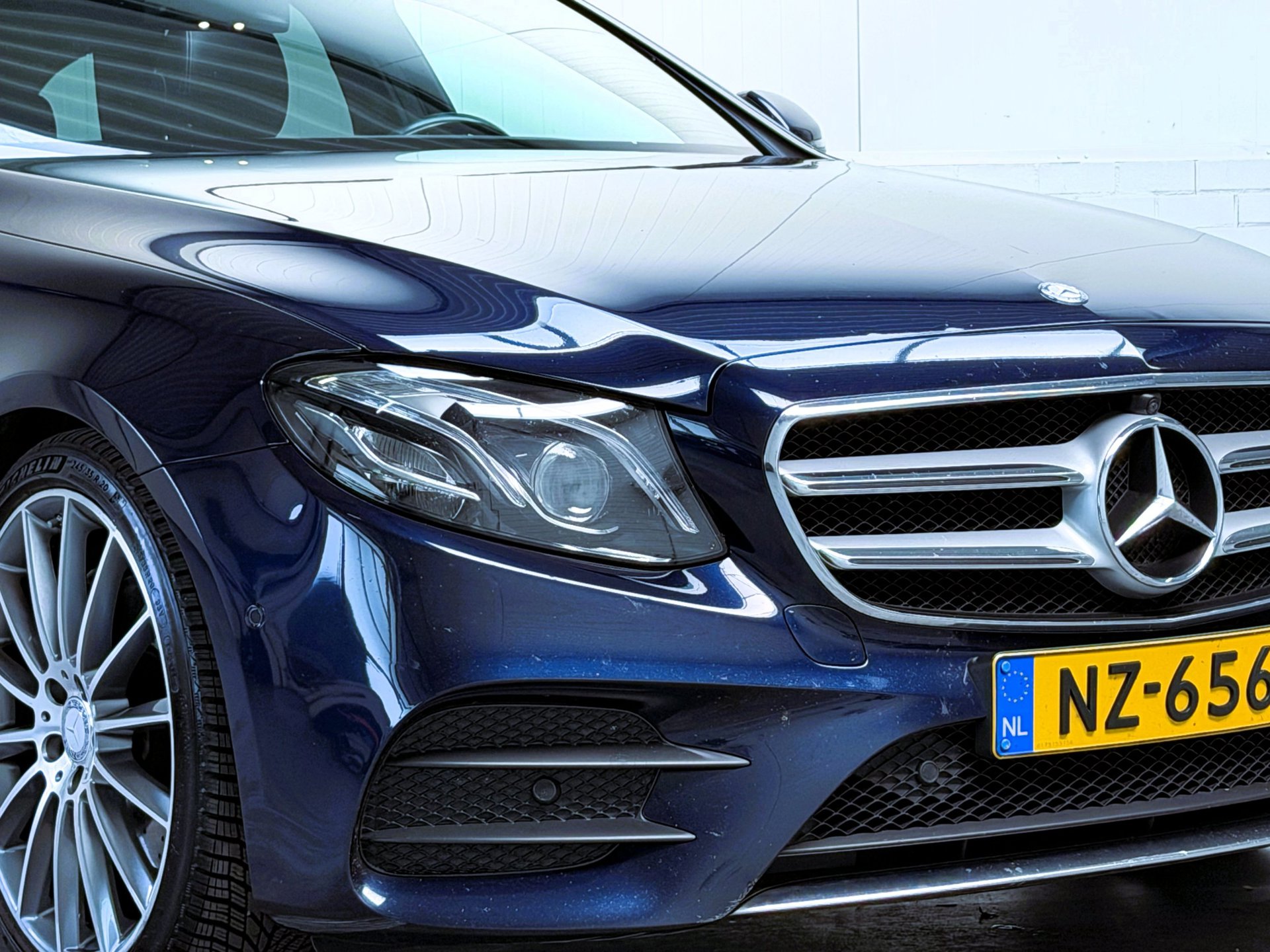Foto van Mercedes-Benz E 200