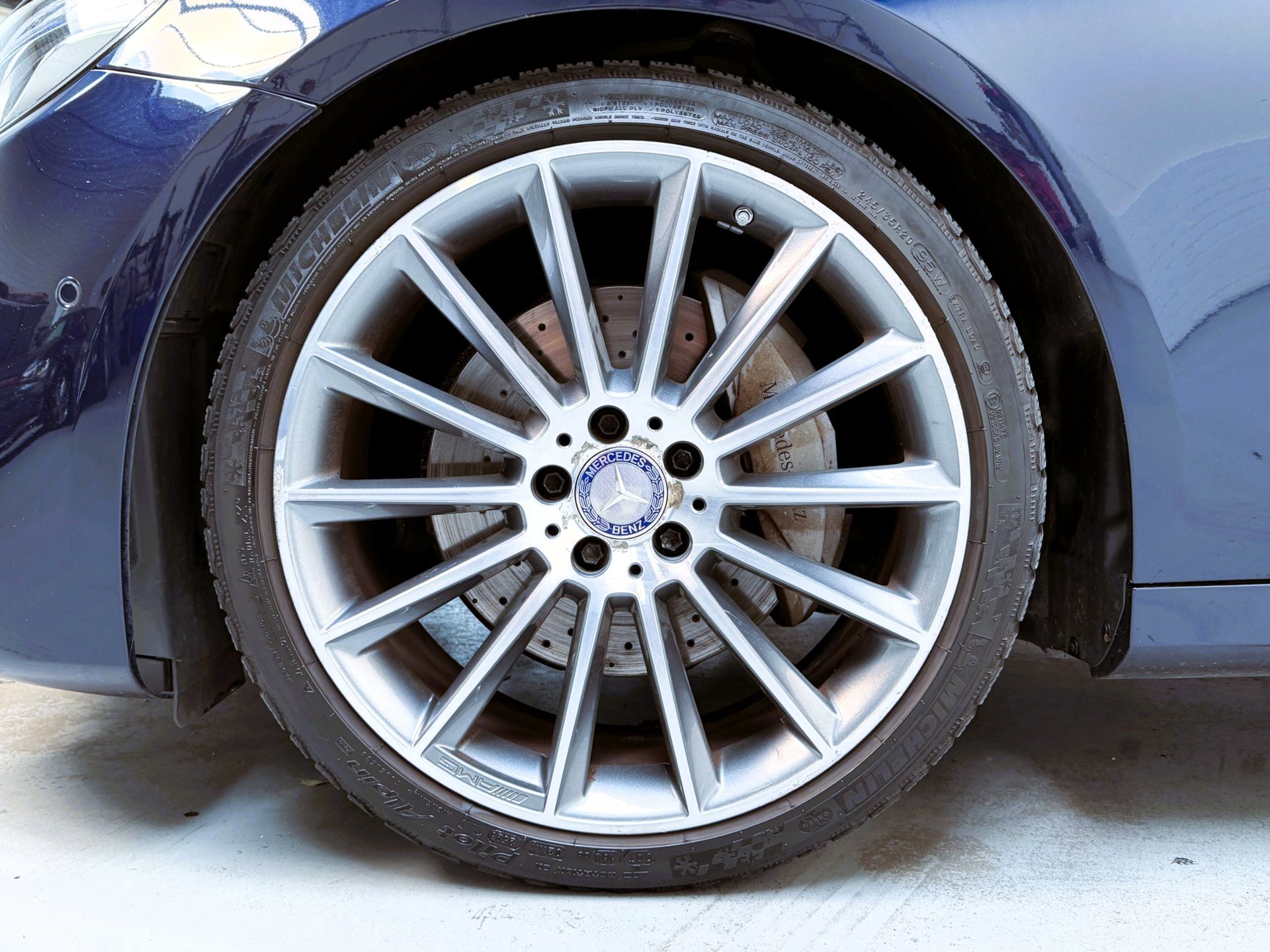 Foto van Mercedes-Benz E 200