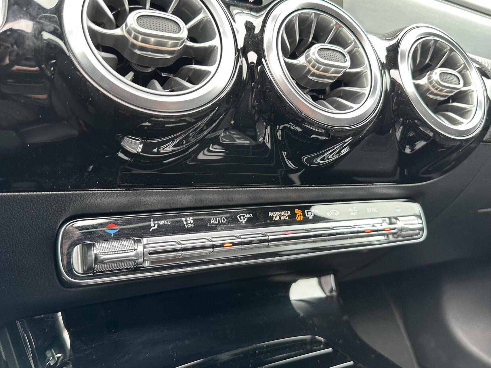 Foto van Mercedes-Benz Cla 180 D