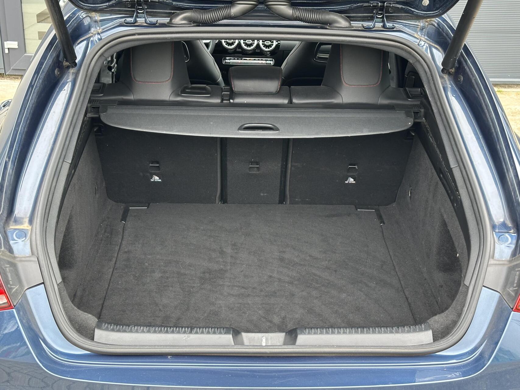 Foto van Mercedes-Benz Cla 180 D
