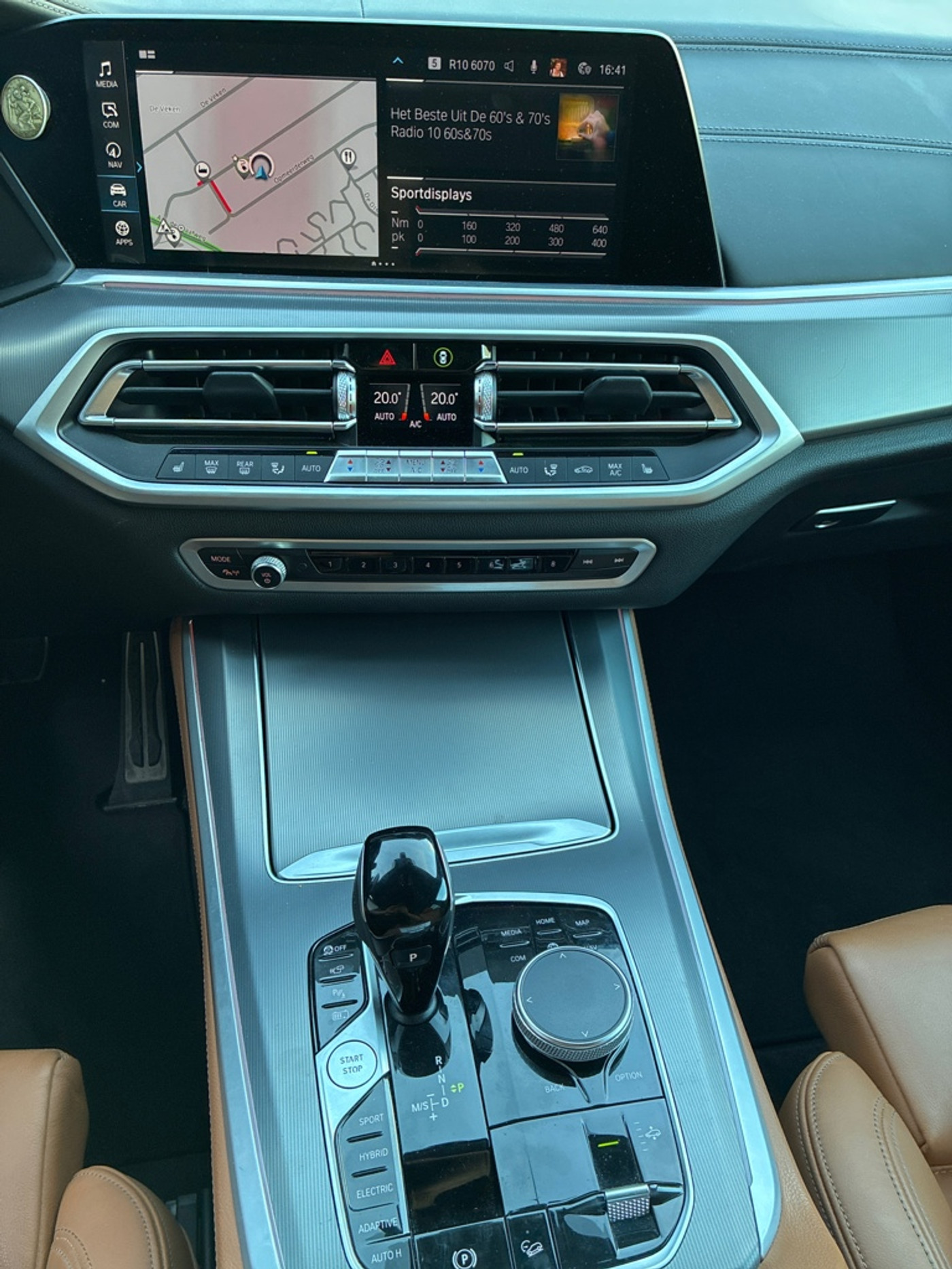 Foto van BMW X5 Xdrive45e