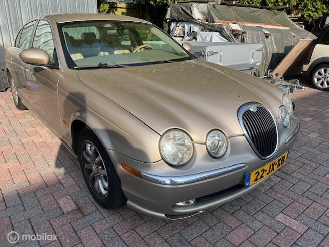 Jaguar S-type 2.5 V6 Executive AUTO MOET AAN GELAST WORDEN VOOR DE APK ZO MEE HALEN EN BETALEN 2002 - voorkant