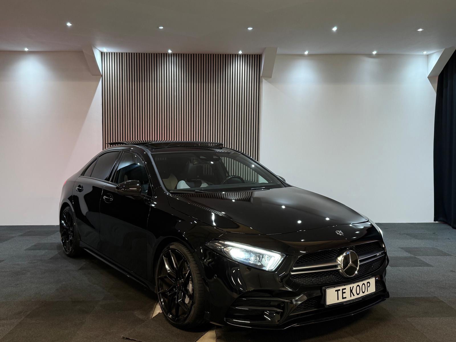 Foto van Mercedes-Benz AMG A 35