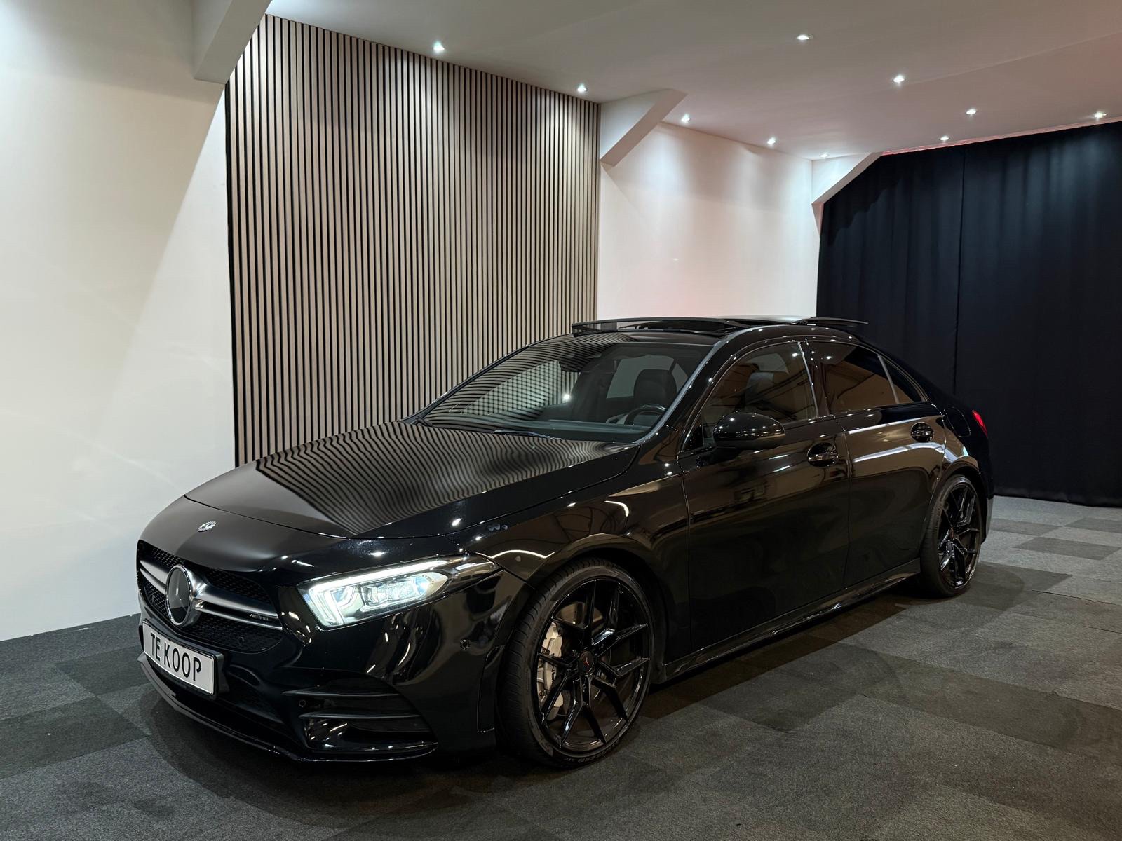 Foto van Mercedes-Benz AMG A 35
