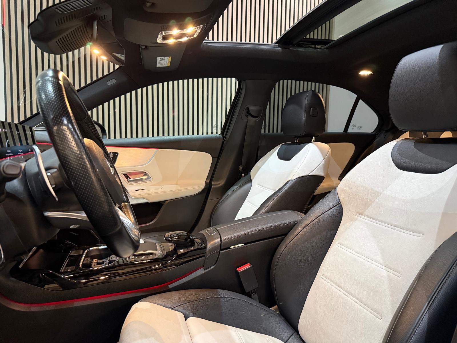 Foto van Mercedes-Benz AMG A 35
