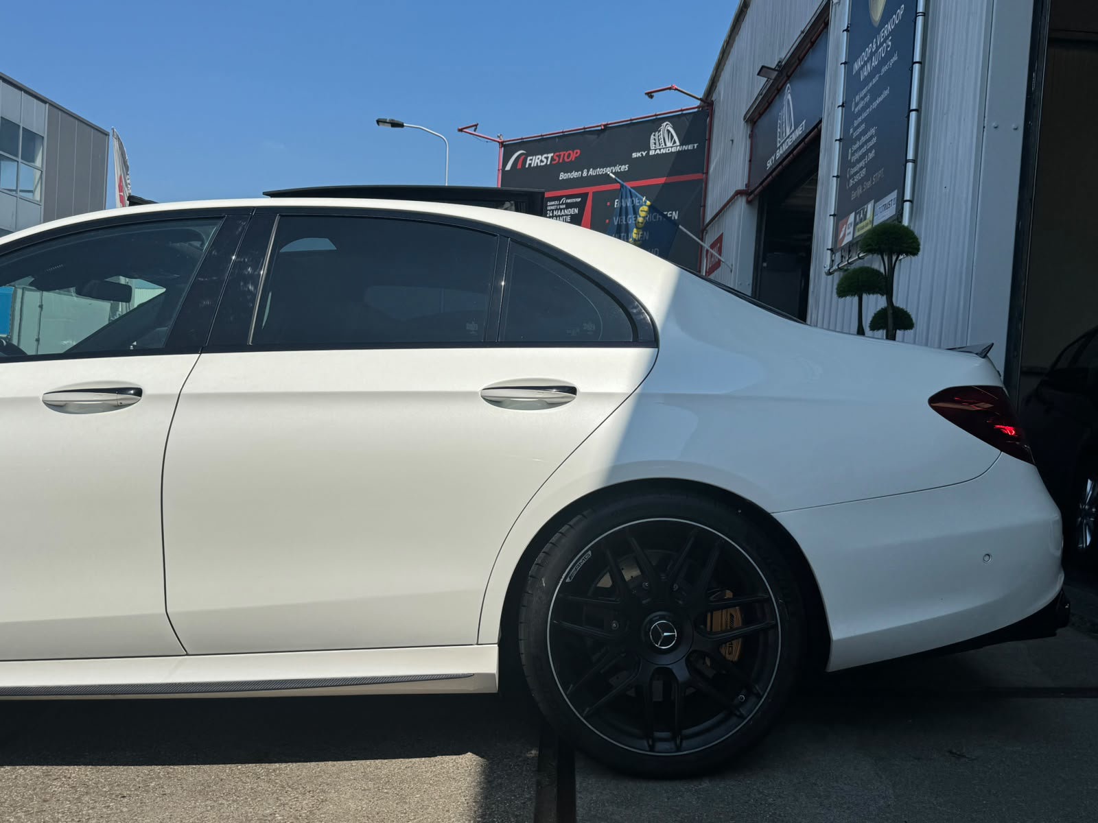 Foto van Mercedes-Benz AMG E 63 S