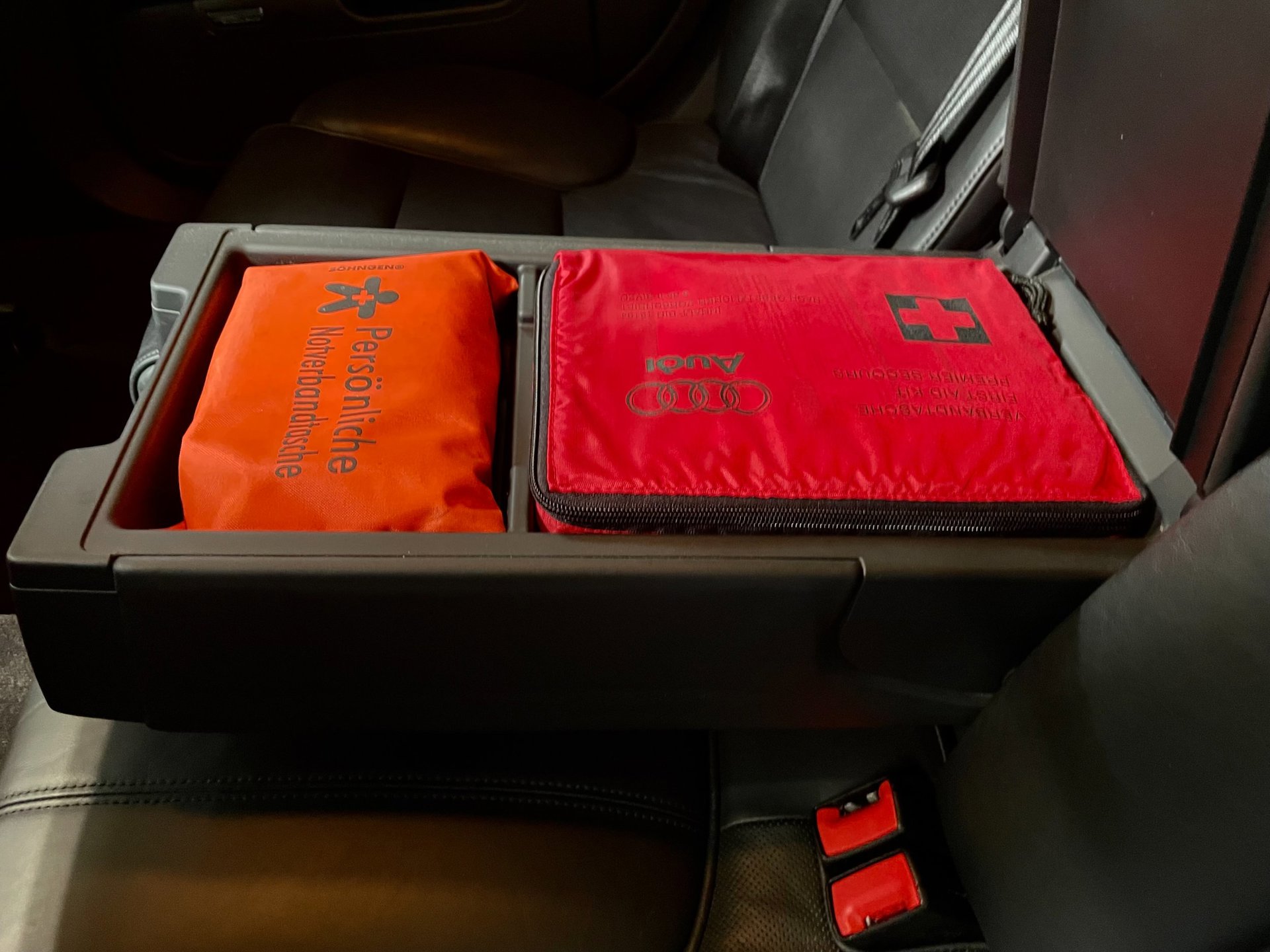 Foto van Audi A8 4,2 Quattro