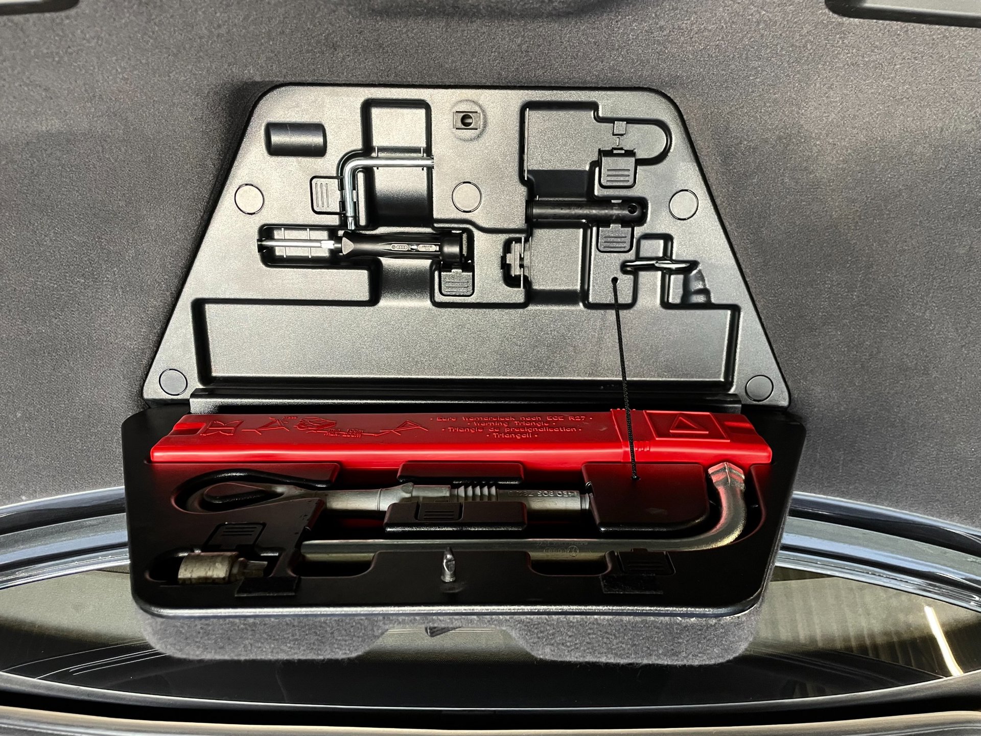 Foto van Audi A8 4,2 Quattro