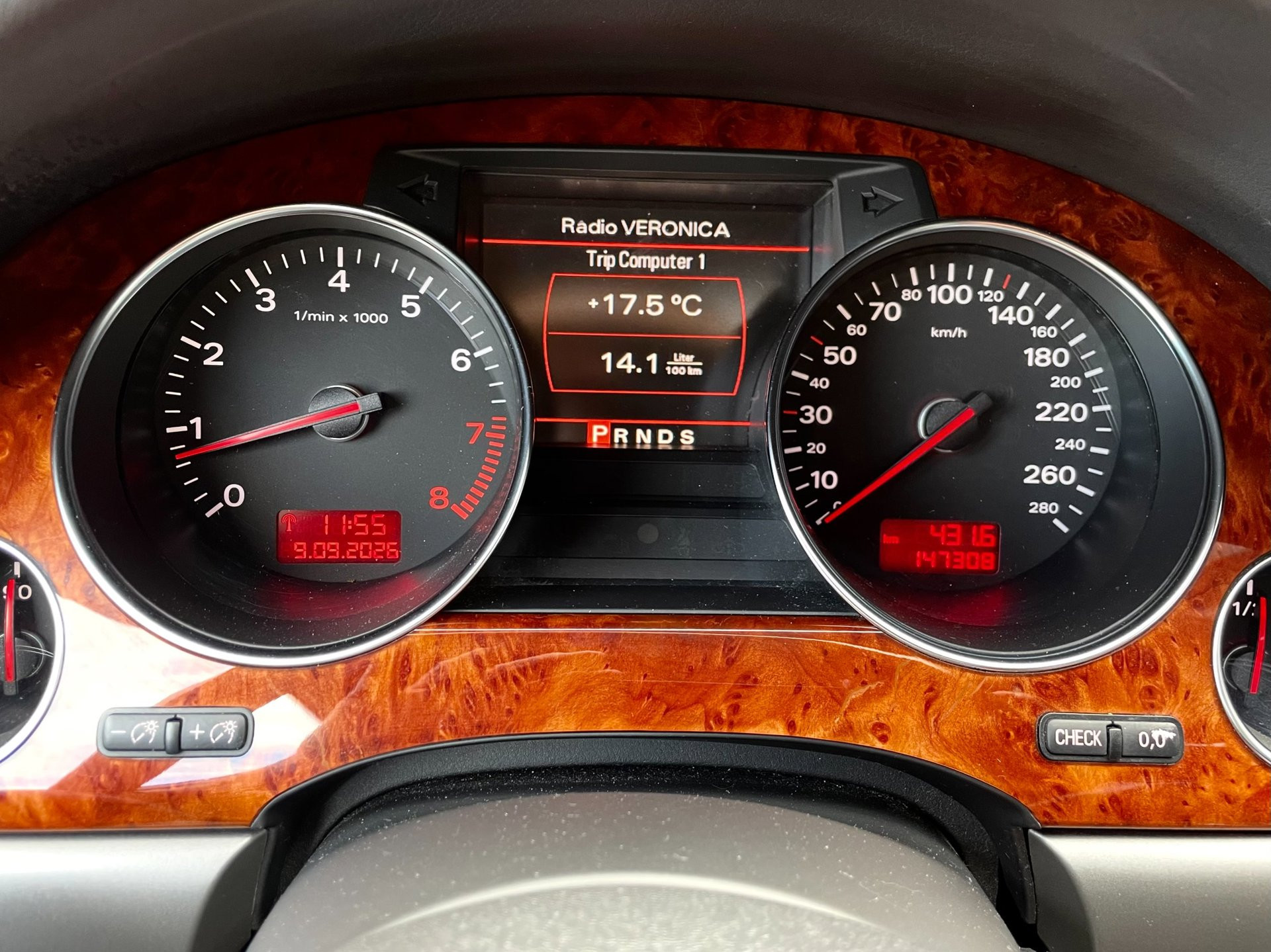 Foto van Audi A8 4,2 Quattro