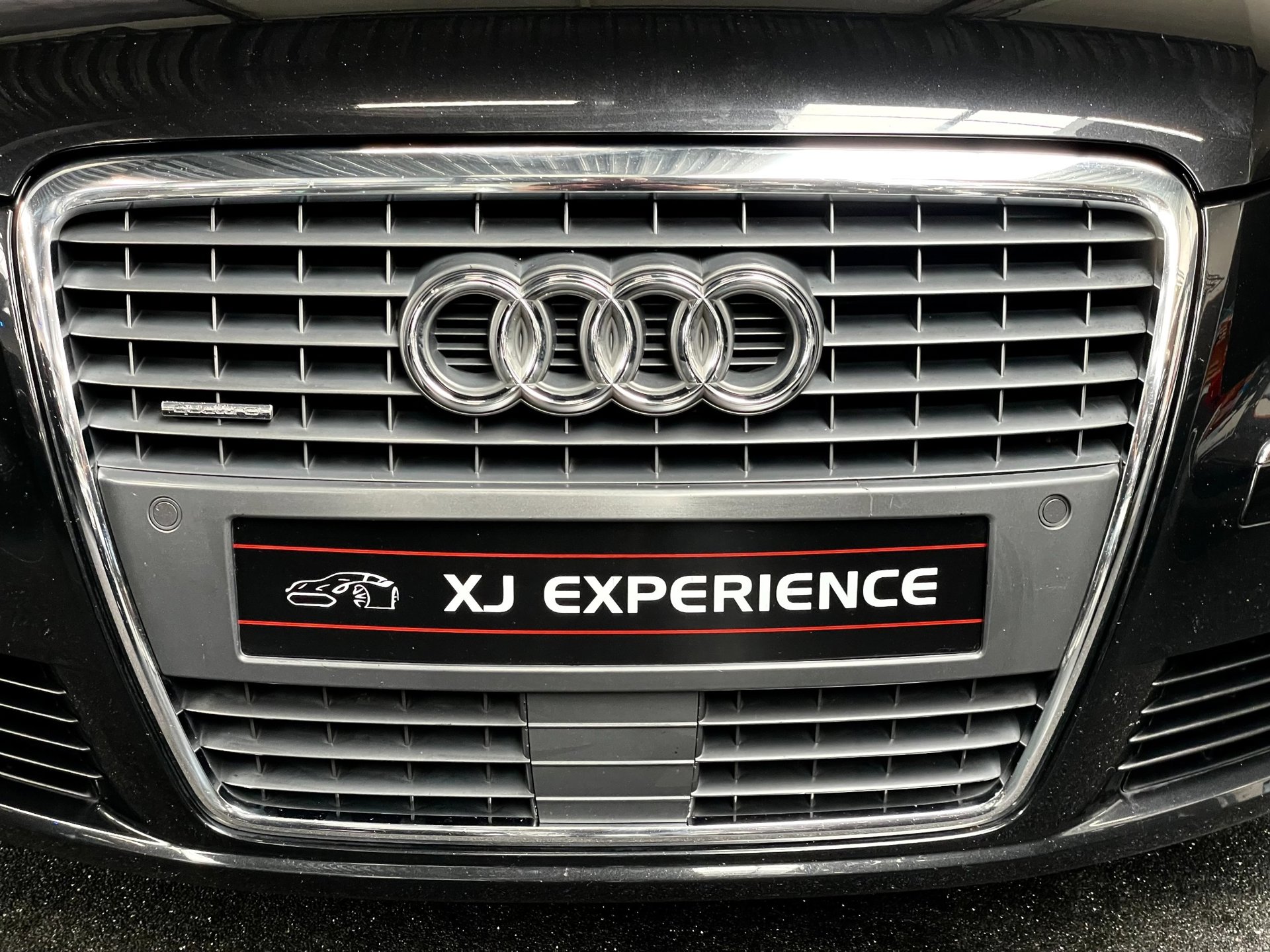 Foto van Audi A8 4,2 Quattro