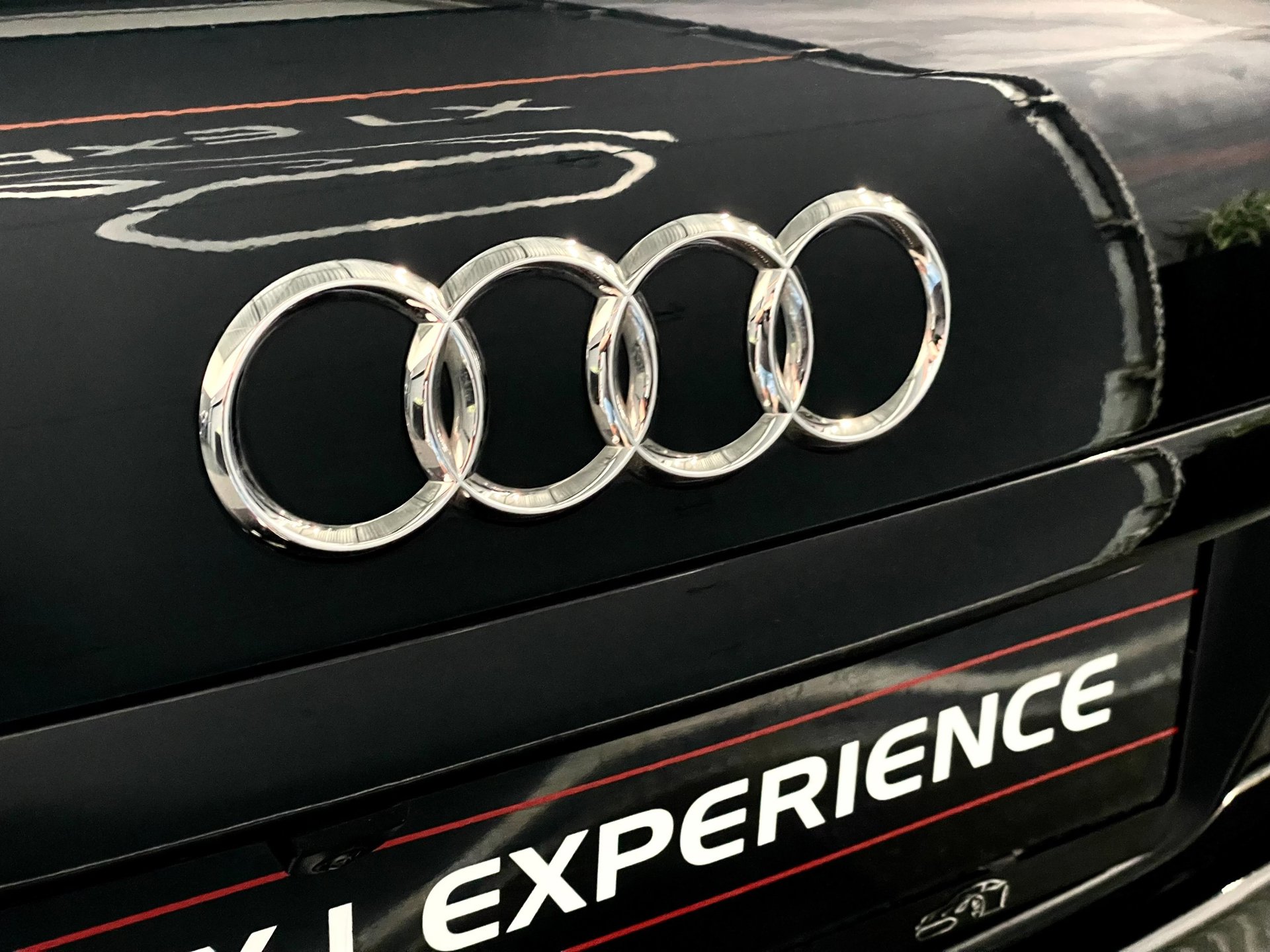 Foto van Audi A8 4,2 Quattro