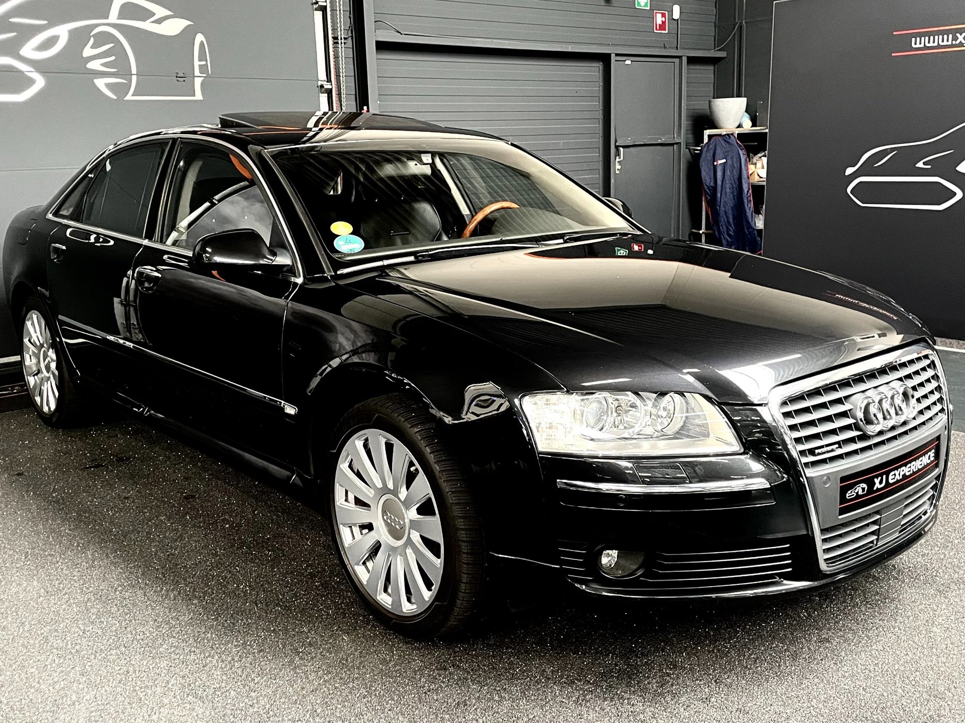 Foto van Audi A8 4,2 Quattro
