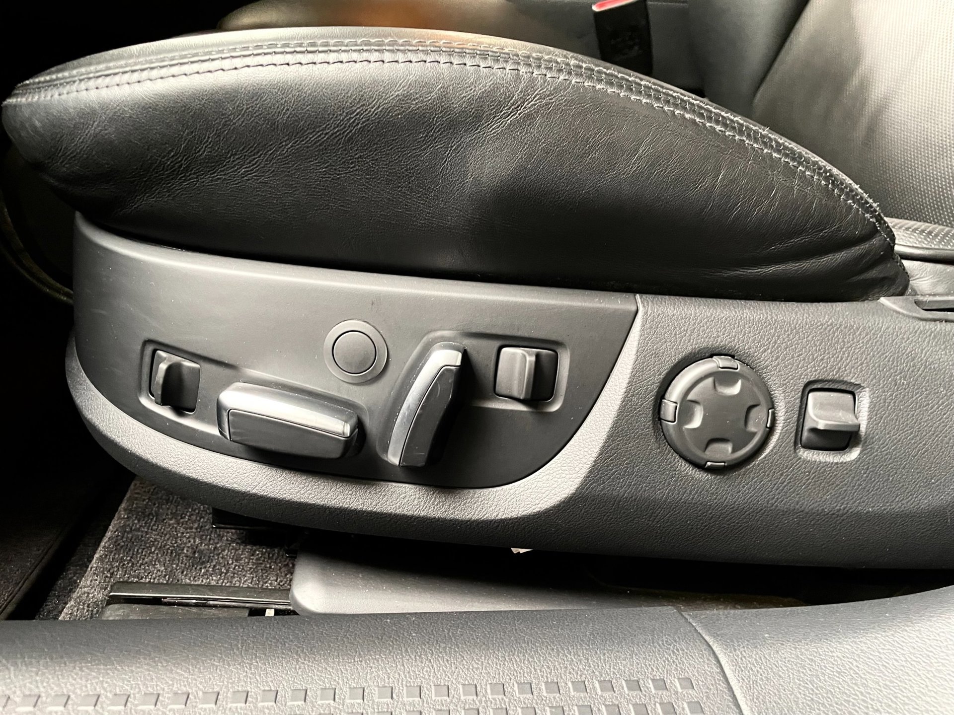 Foto van Audi A8 4,2 Quattro