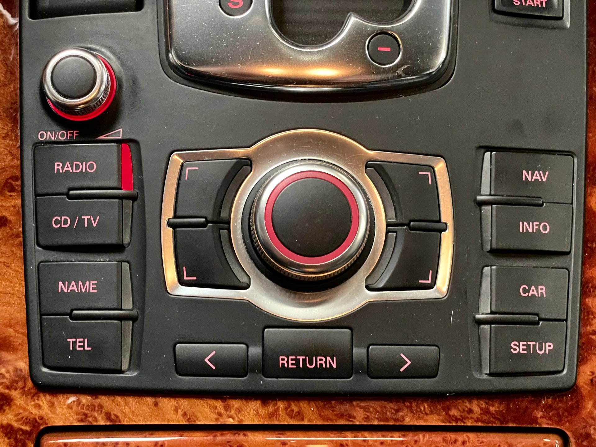 Foto van Audi A8 4,2 Quattro
