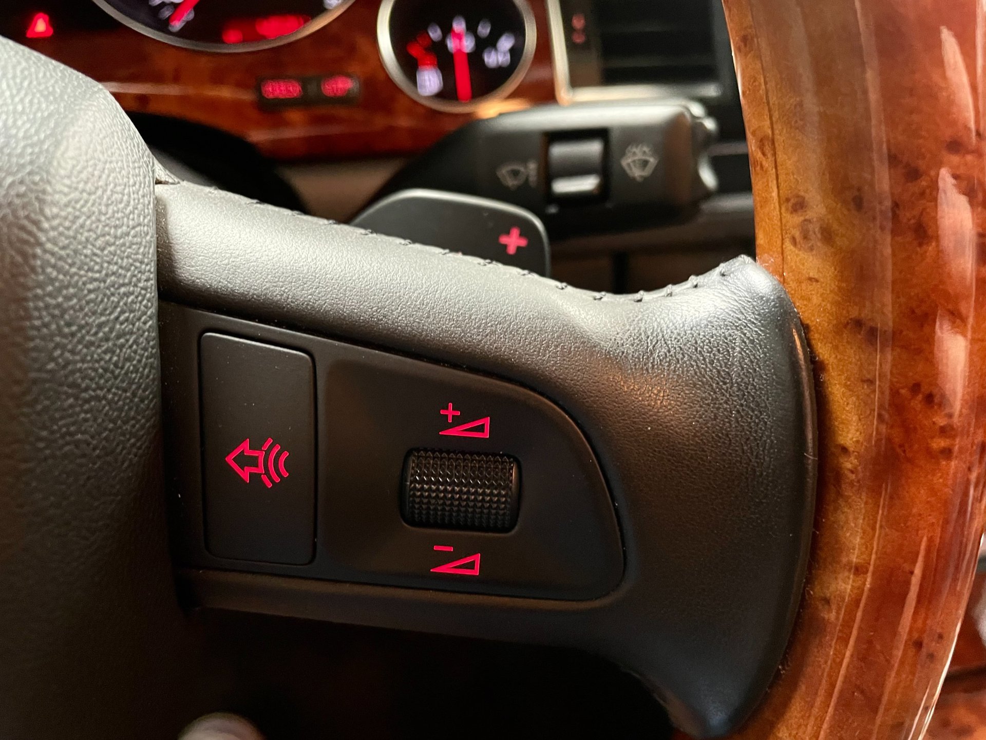 Foto van Audi A8 4,2 Quattro
