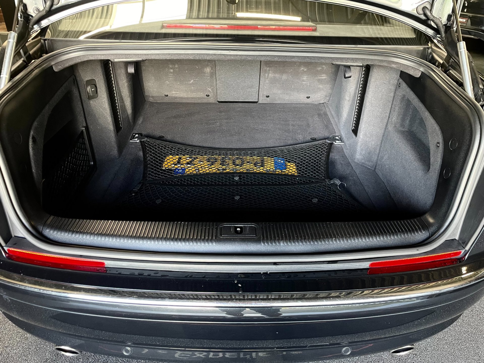 Foto van Audi A8 4,2 Quattro