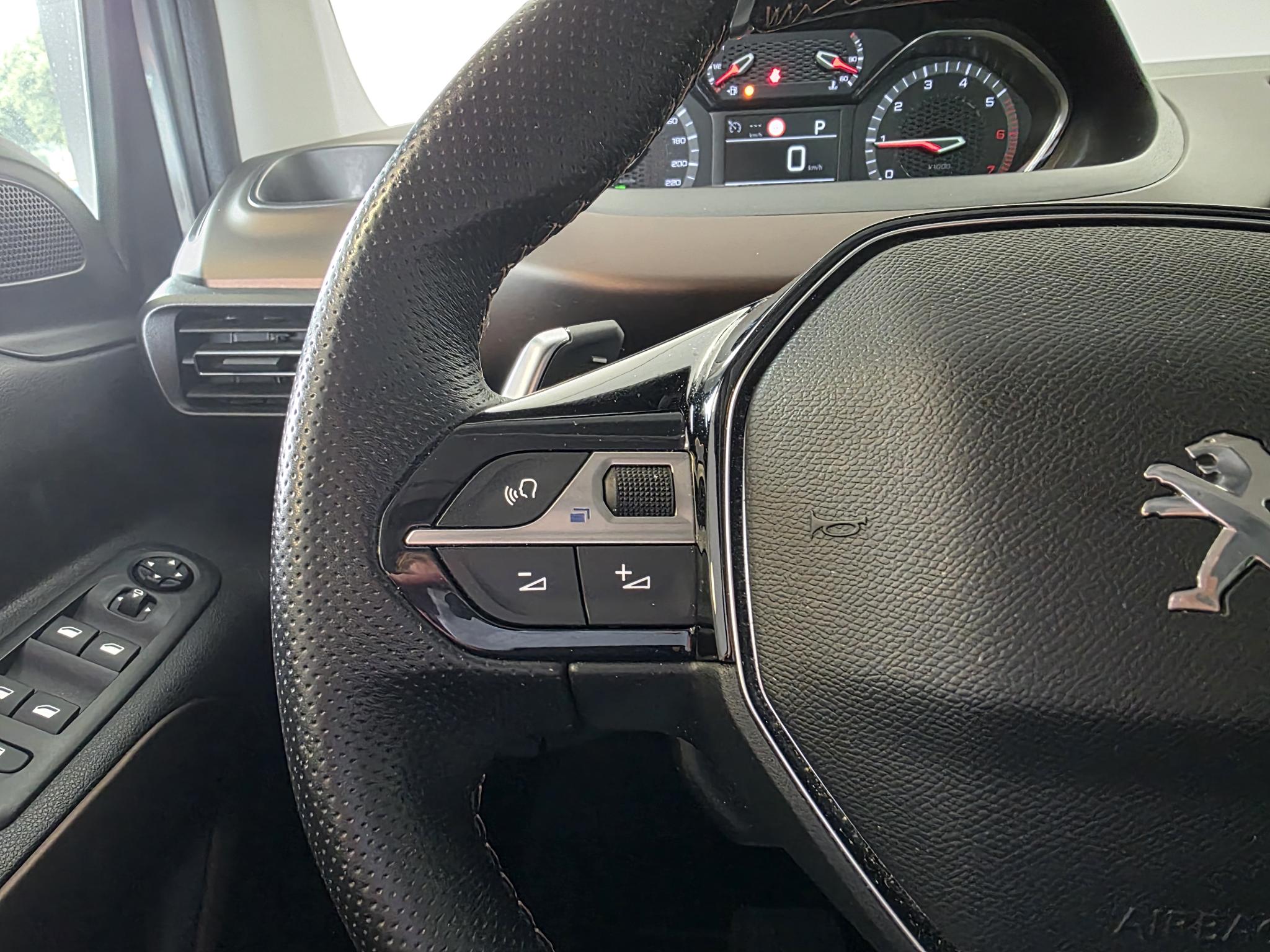 Foto van Peugeot Rifter