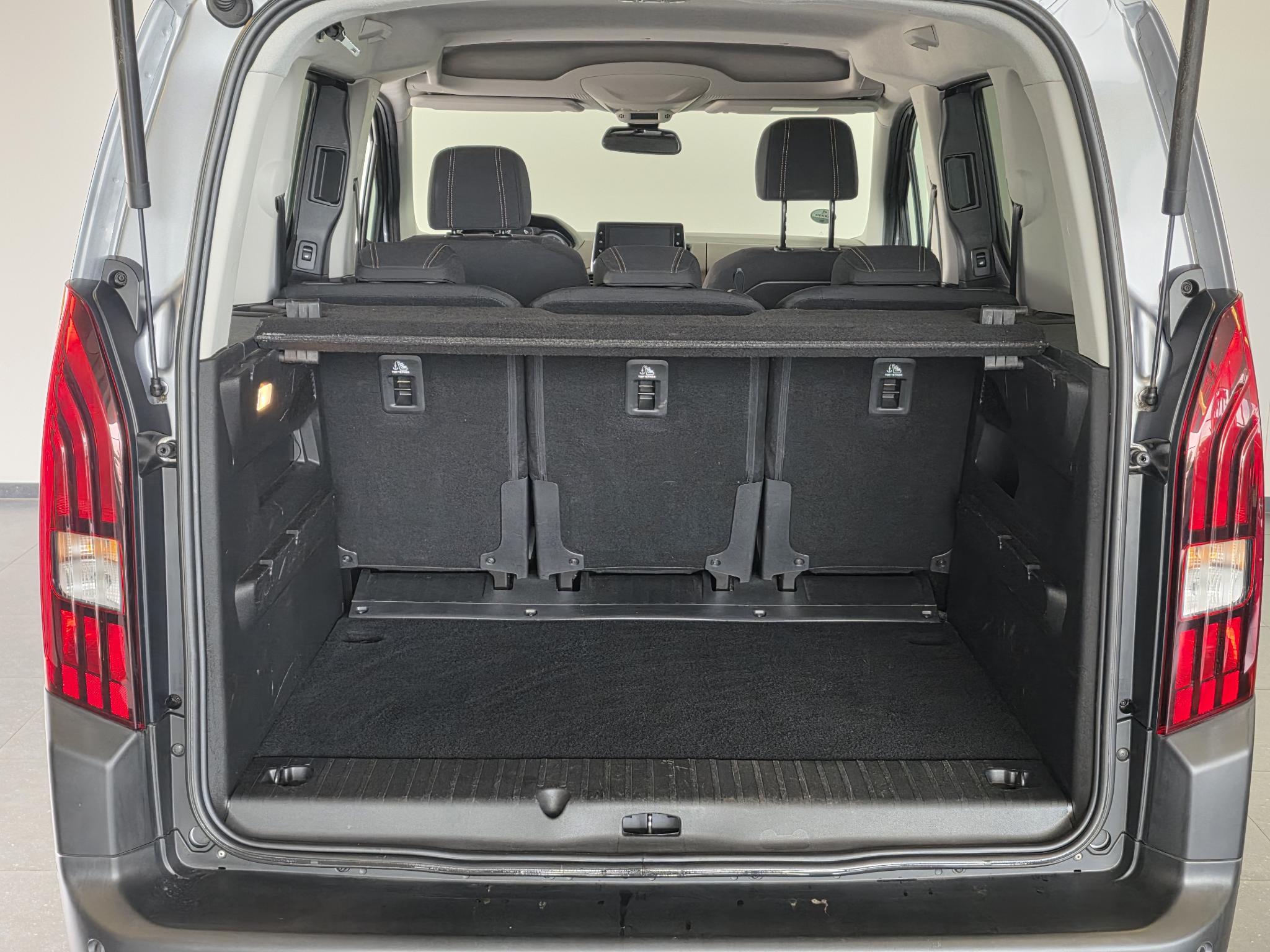 Foto van Peugeot Rifter