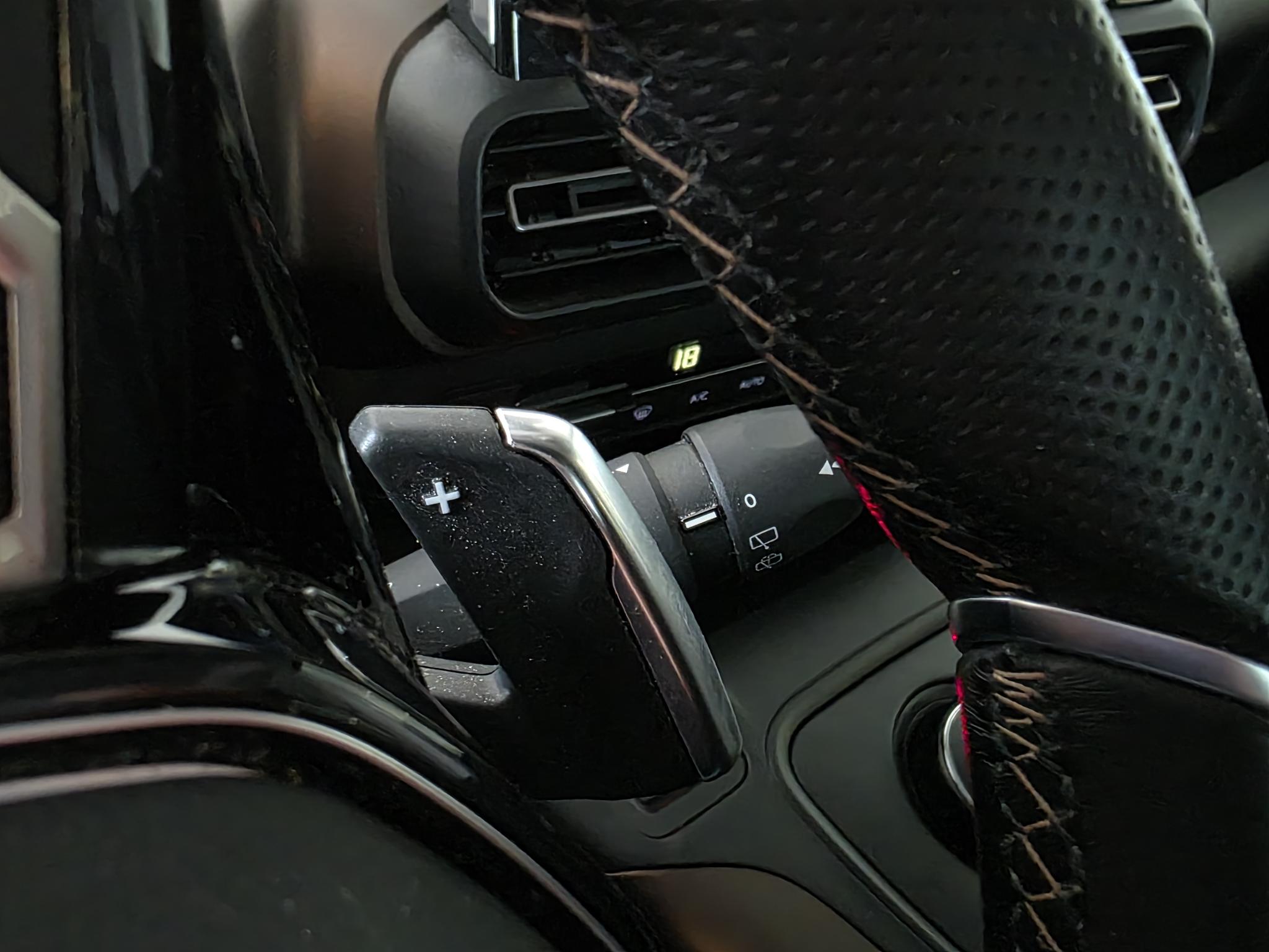 Foto van Peugeot Rifter