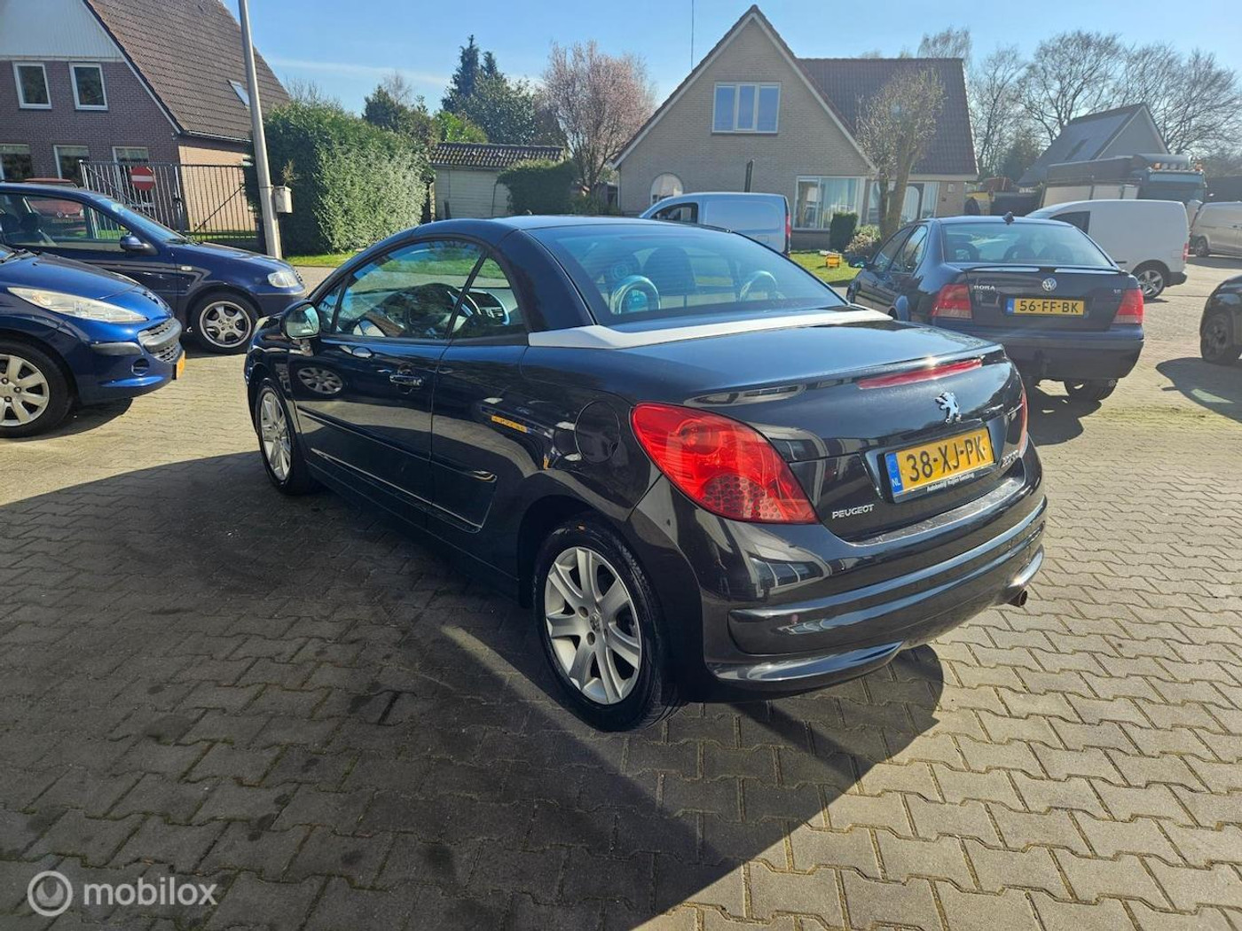 Foto van Peugeot 207 CC