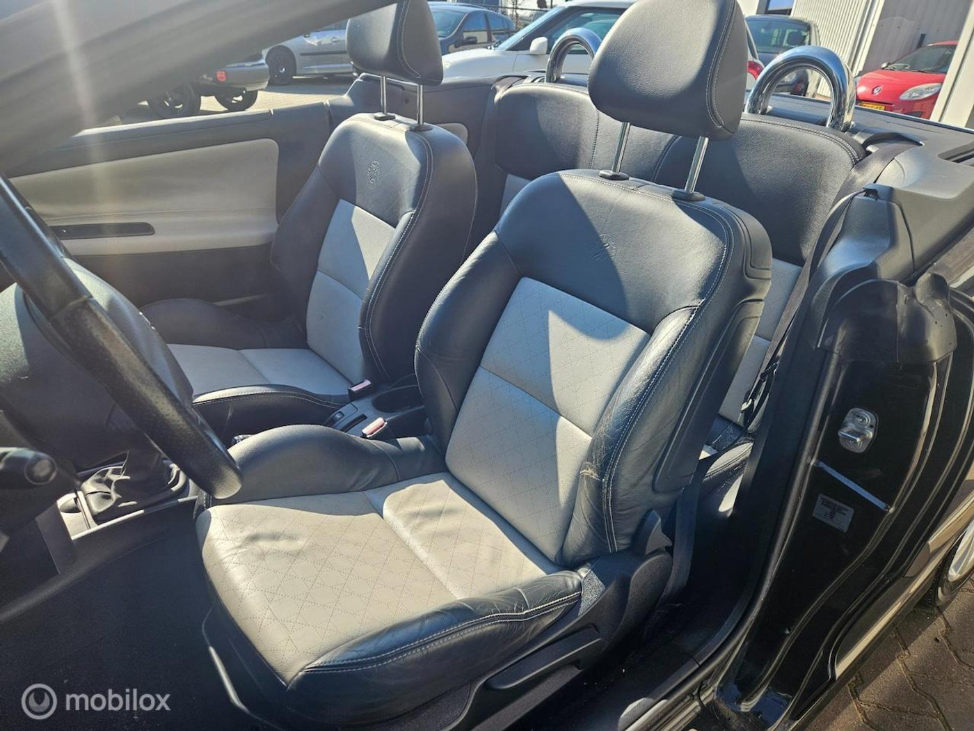 Foto van Peugeot 207 CC