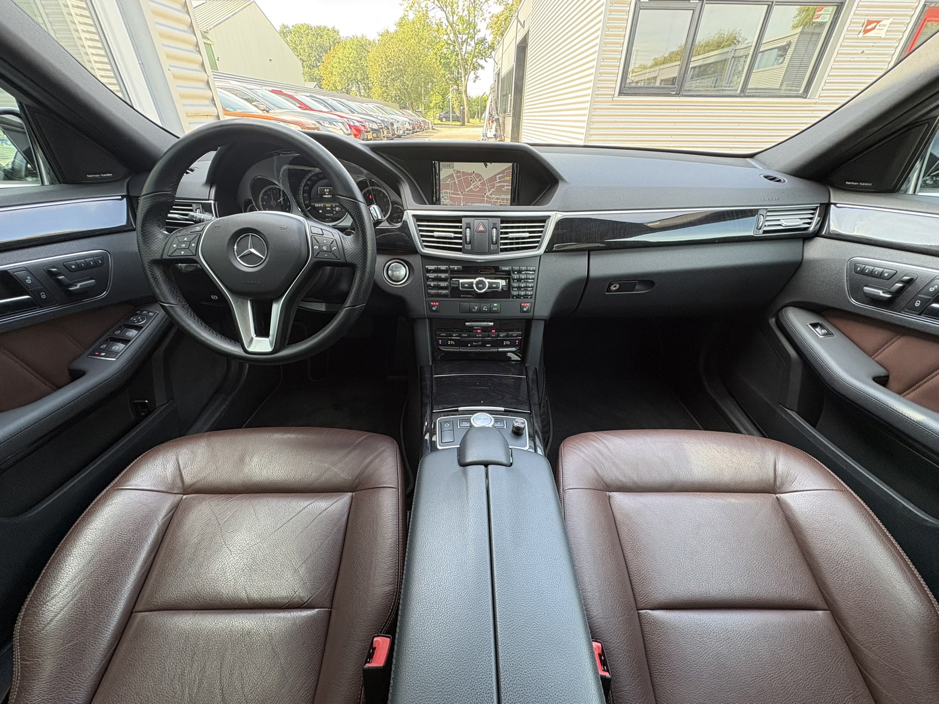 Foto van Mercedes-Benz E 350 4Matic