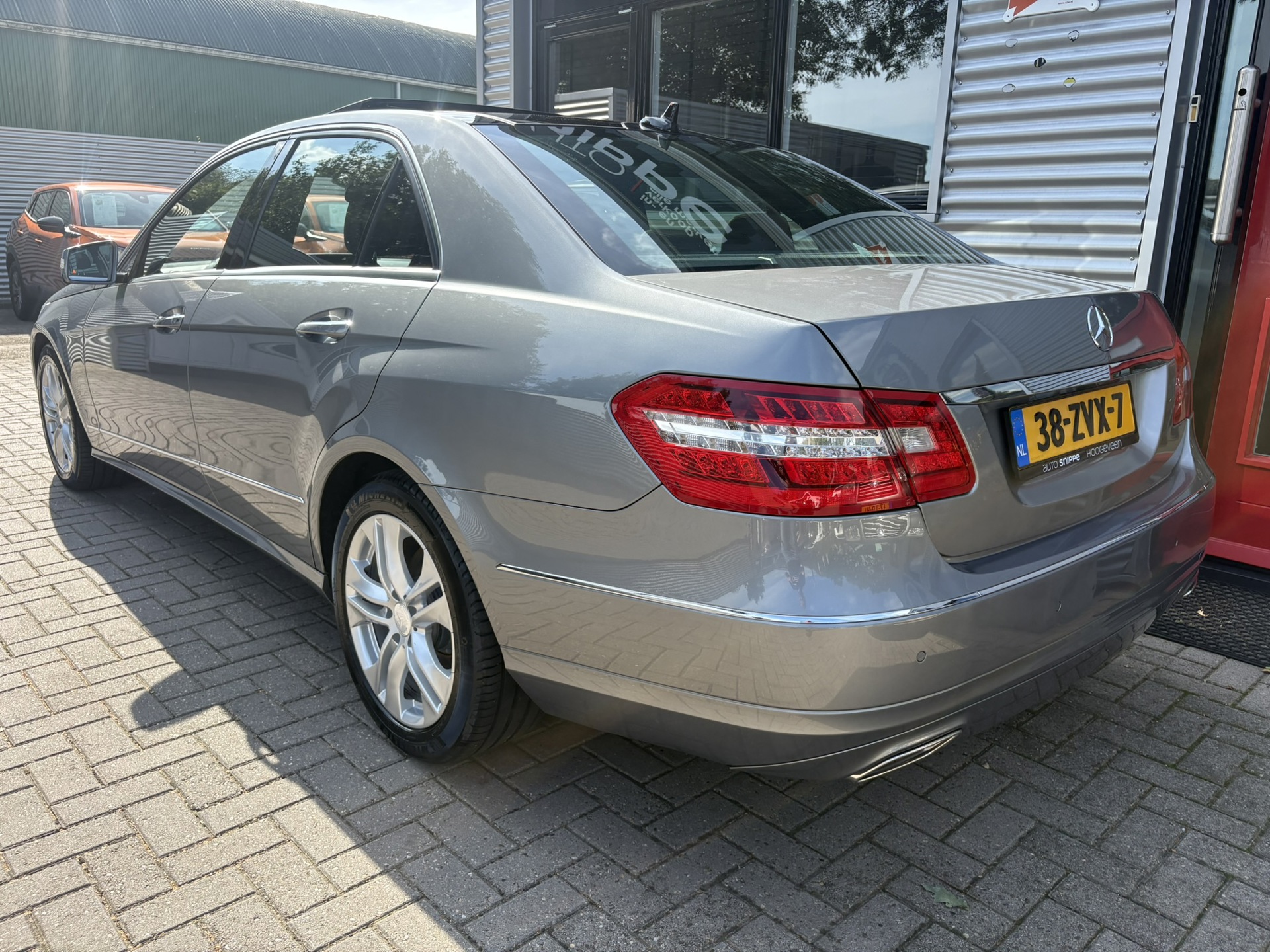Foto van Mercedes-Benz E 350 4Matic