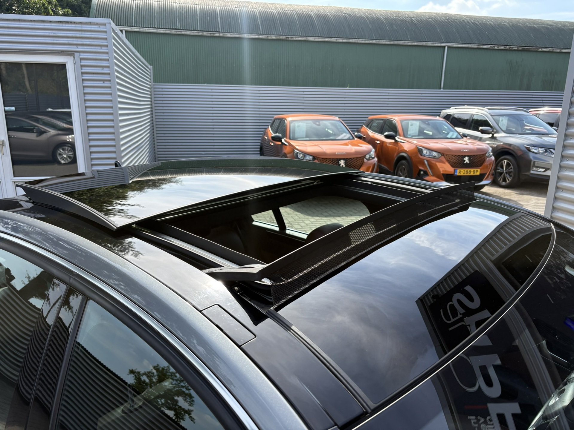 Foto van Mercedes-Benz E 350 4Matic