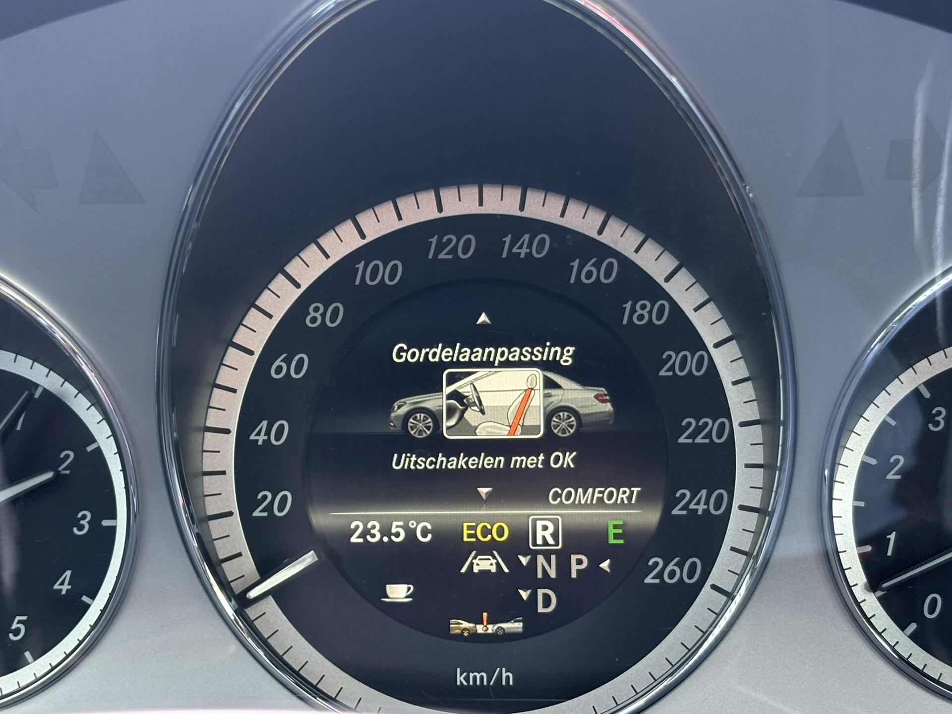 Foto van Mercedes-Benz E 350 4Matic