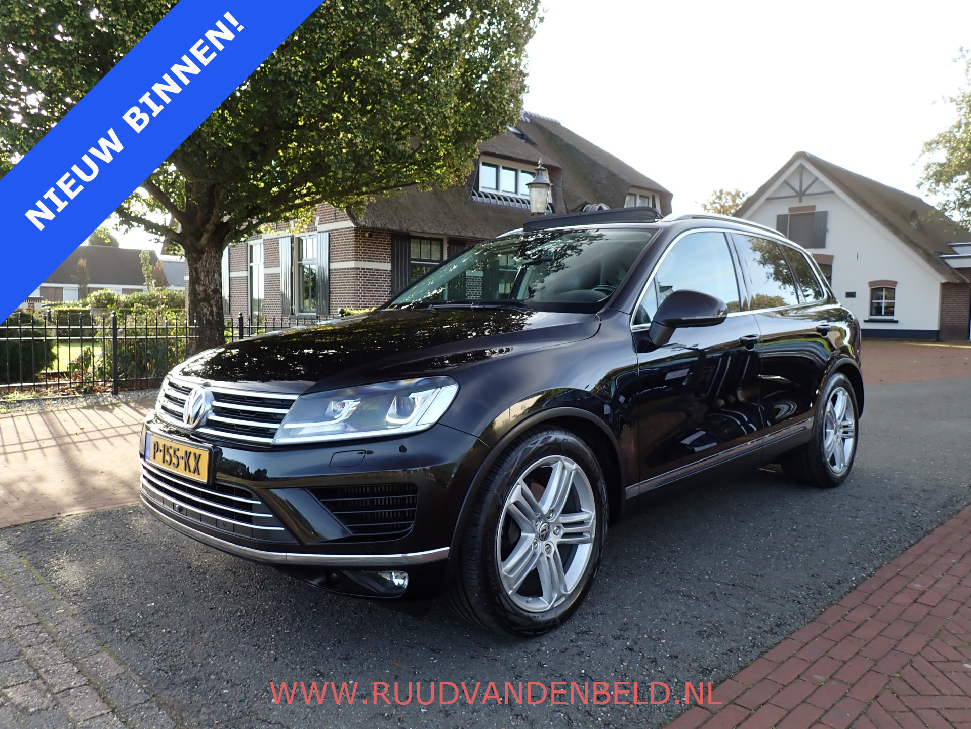 Volkswagen Touareg 3.0 TDI R-line 2015 - voorkant