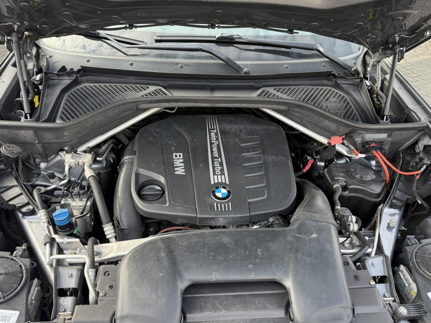 Foto van BMW X5 Xdrive40d