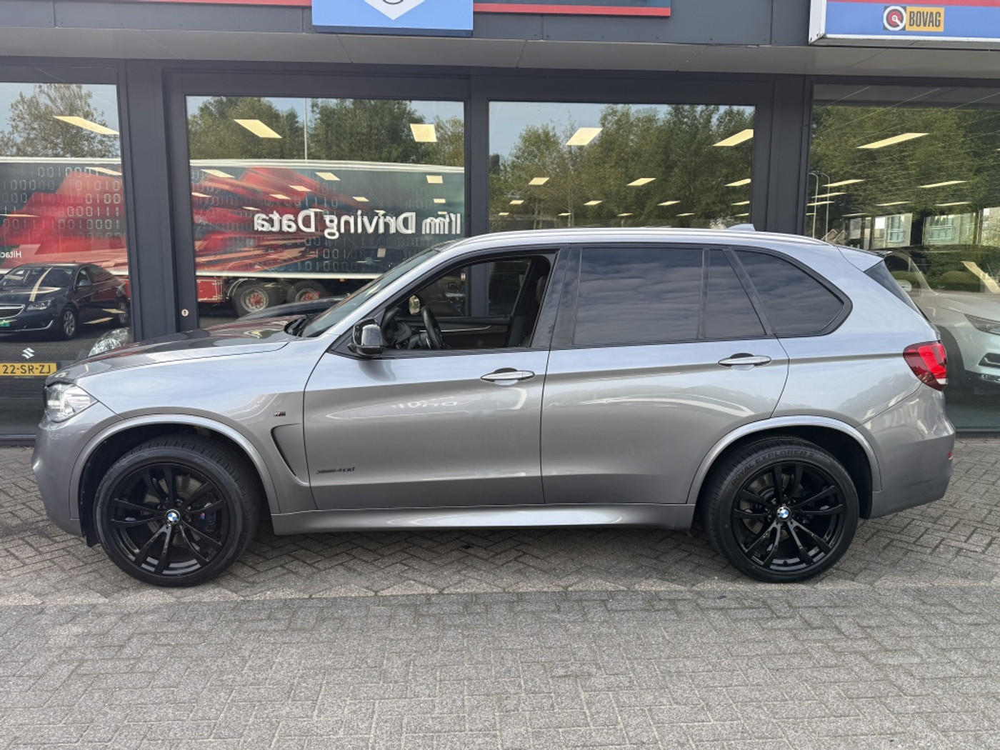 Foto van BMW X5 Xdrive40d