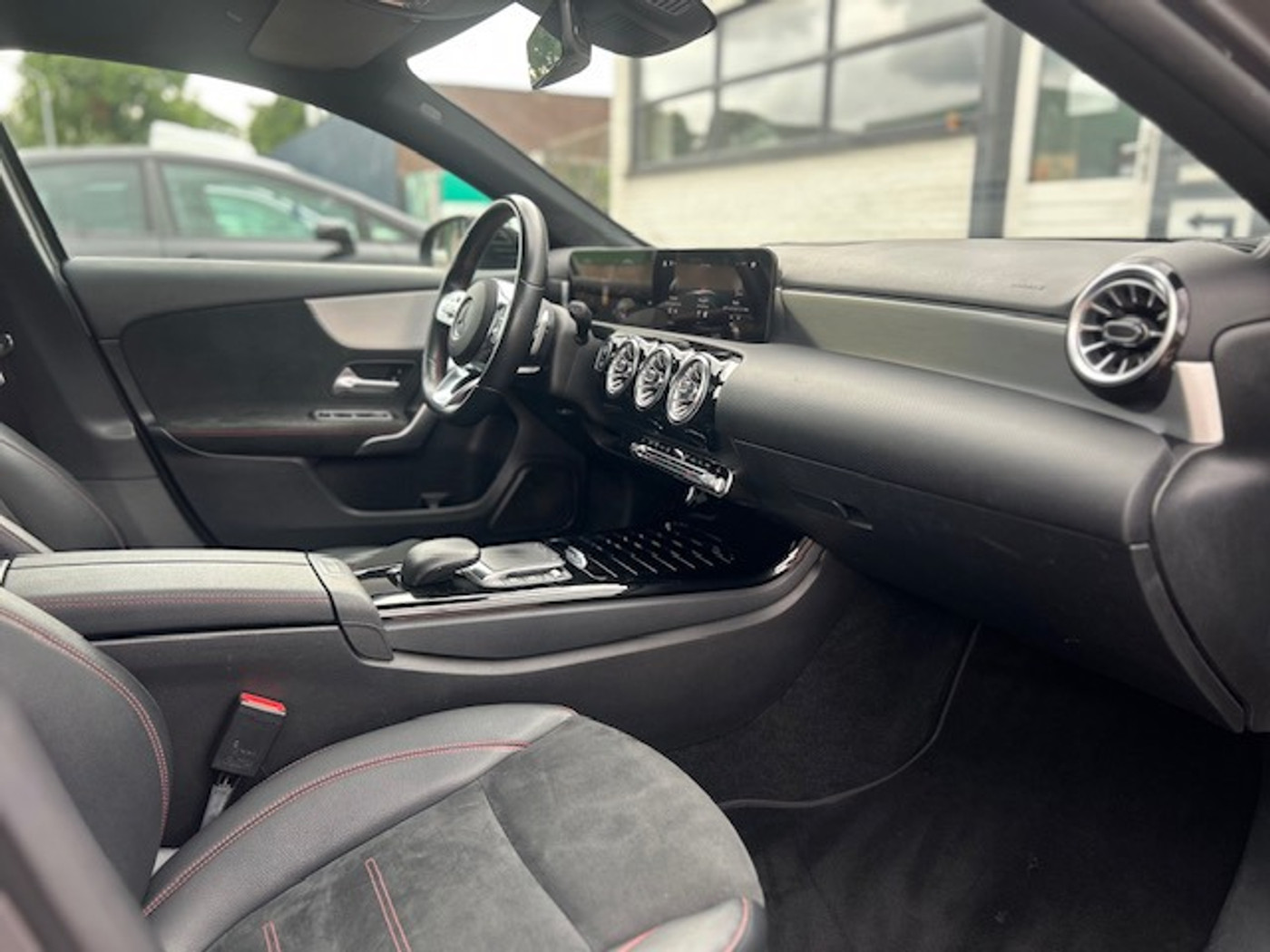 Foto van Mercedes-Benz A 200