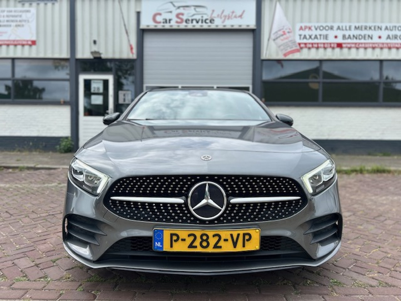 Foto van Mercedes-Benz A 200