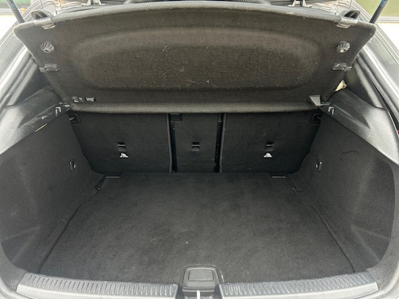 Foto van Mercedes-Benz A 200
