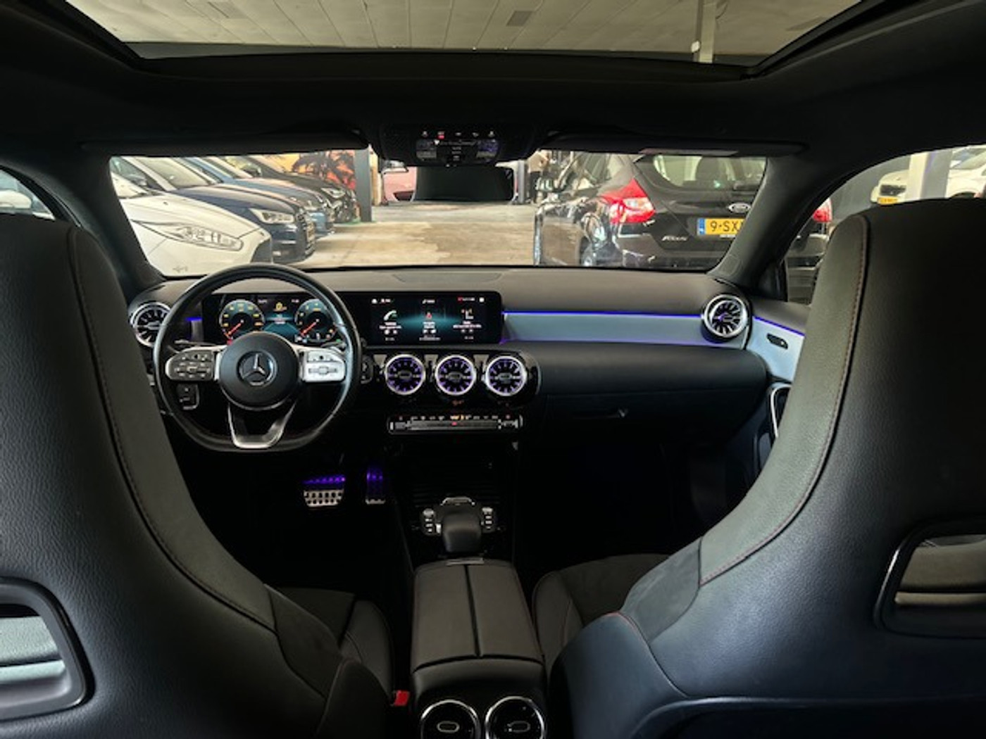 Foto van Mercedes-Benz A 200
