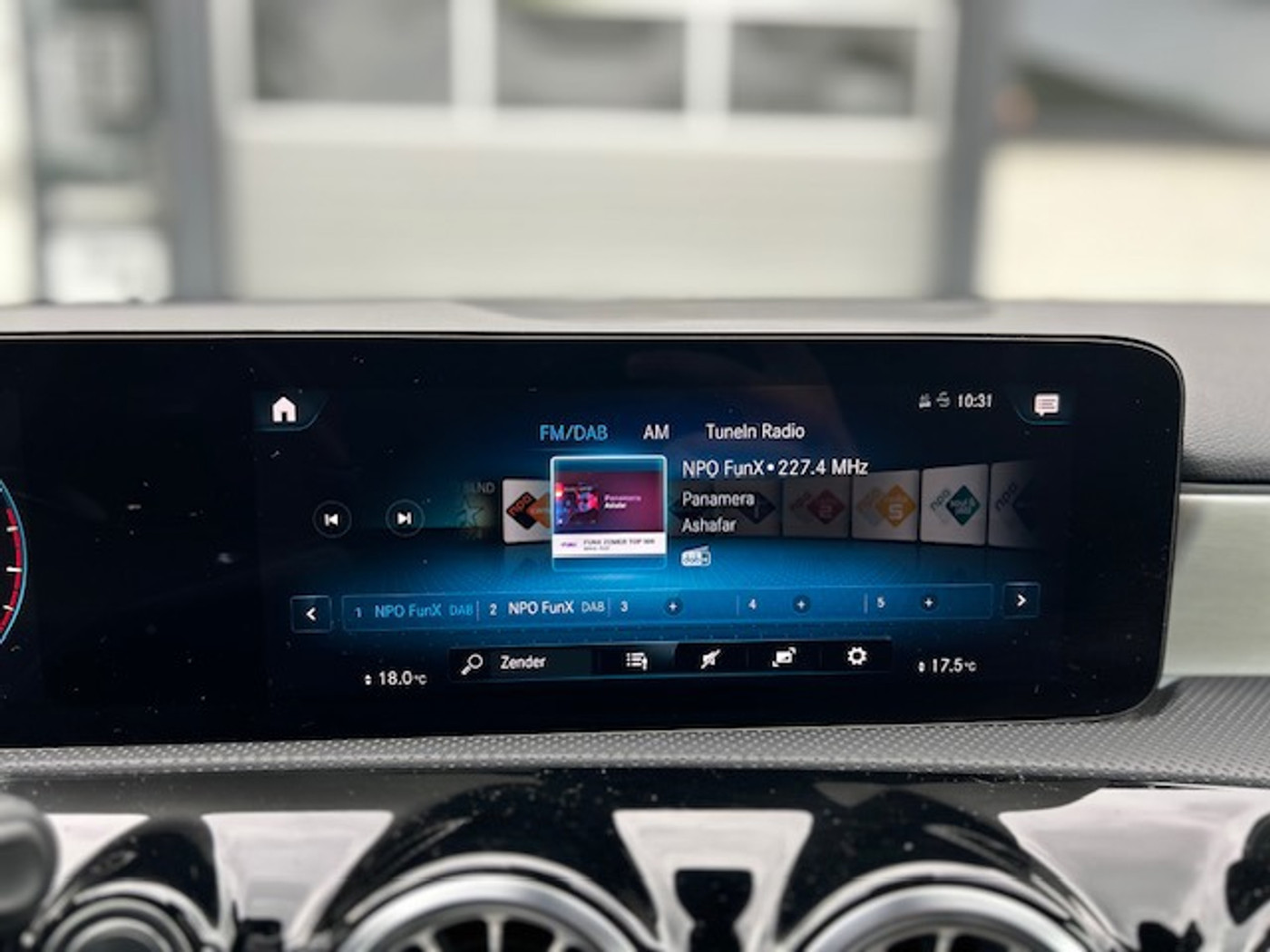 Foto van Mercedes-Benz A 200
