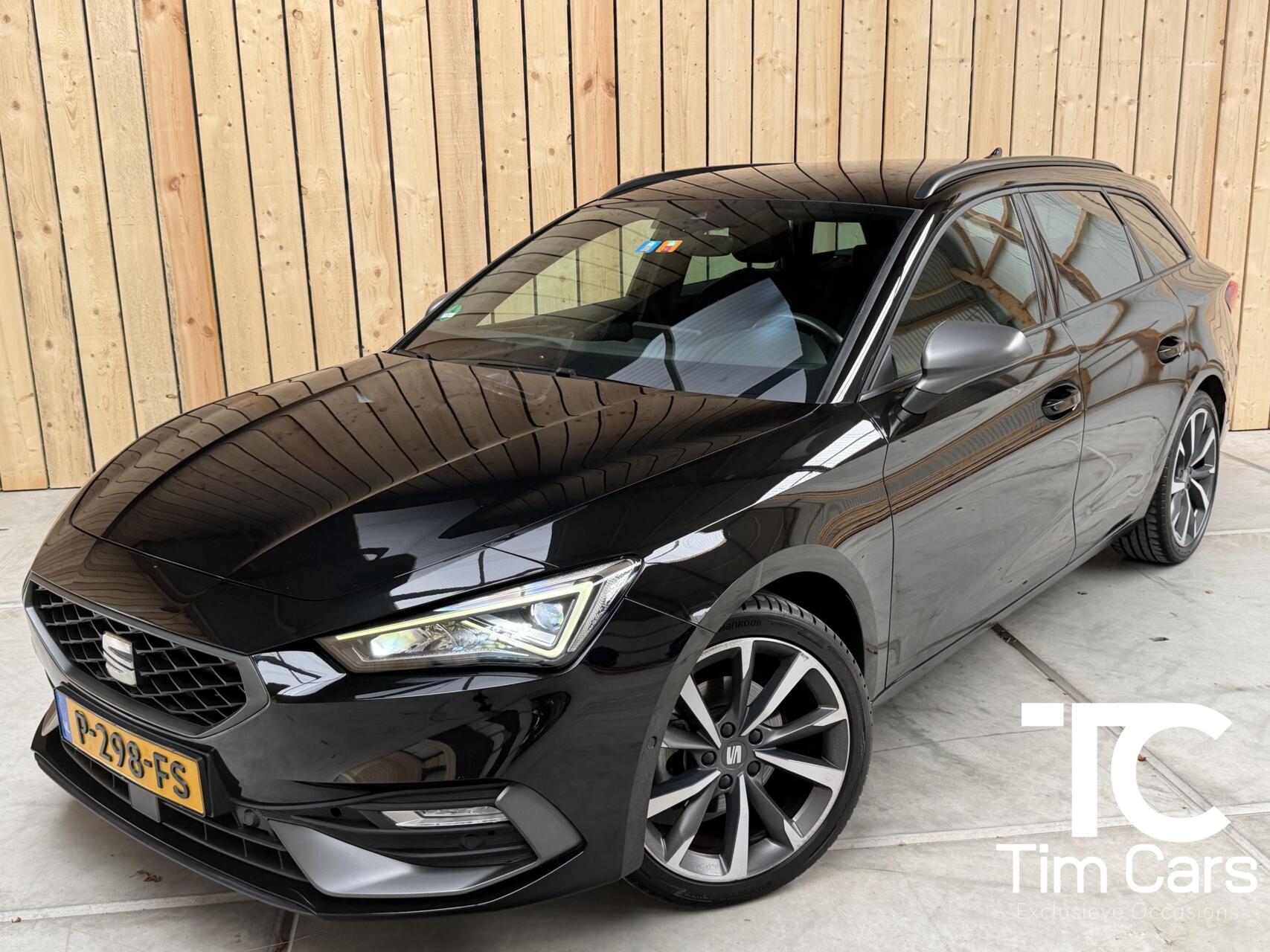 Seat Seat Leon SP 1.0 eTSI FR Business Intense Automaat | Metaalkleur | Apple CarPlay/Android Auto Full-link | LED verlichting | Climate control | Cruise control adaptief | Navigatiesysteem | Achteruitrijcamera 2022 - voorkant