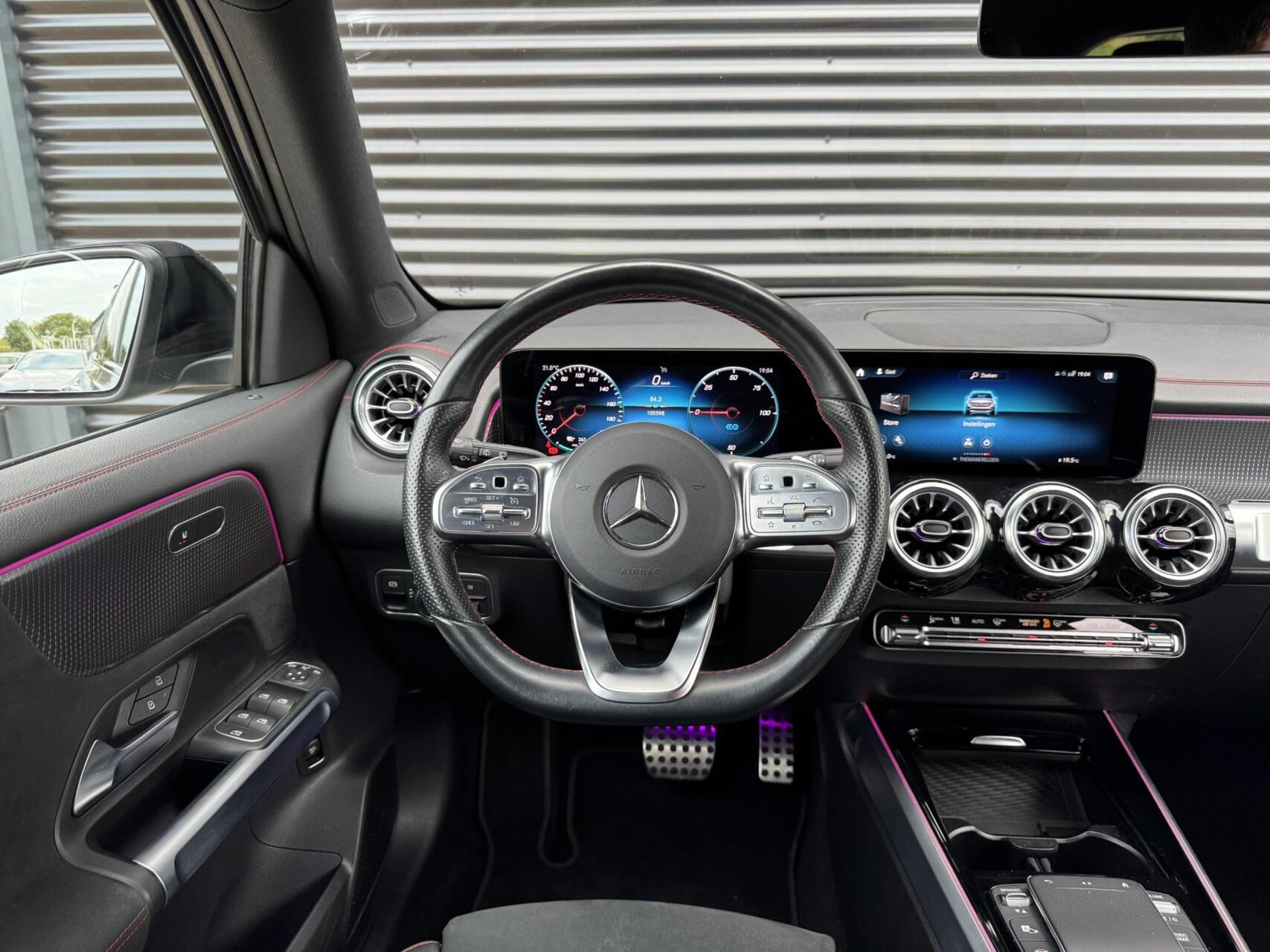 Foto van Mercedes-Benz Eqb 300 4Matic