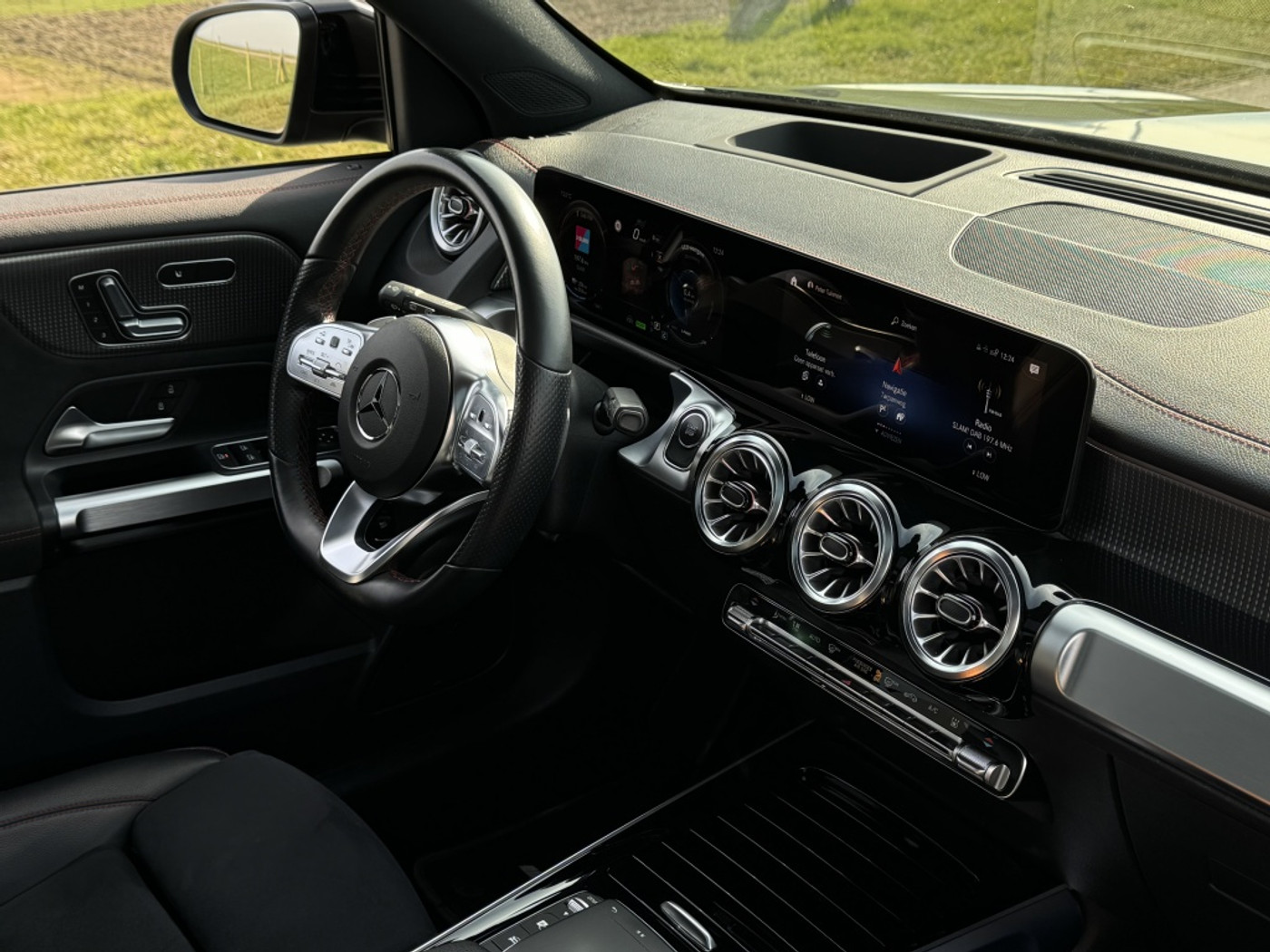 Foto van Mercedes-Benz Eqb 250