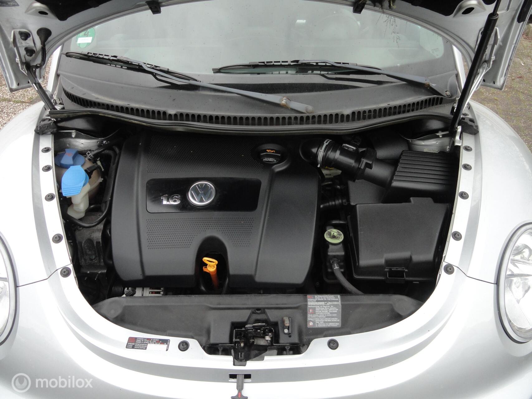 Foto van Volkswagen New Beetle Cabriolet