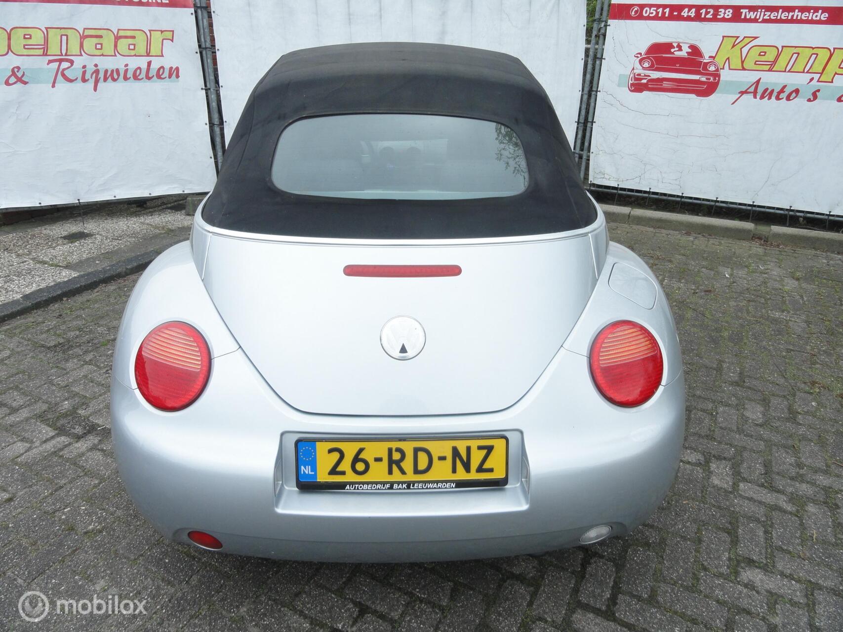 Foto van Volkswagen New Beetle Cabriolet
