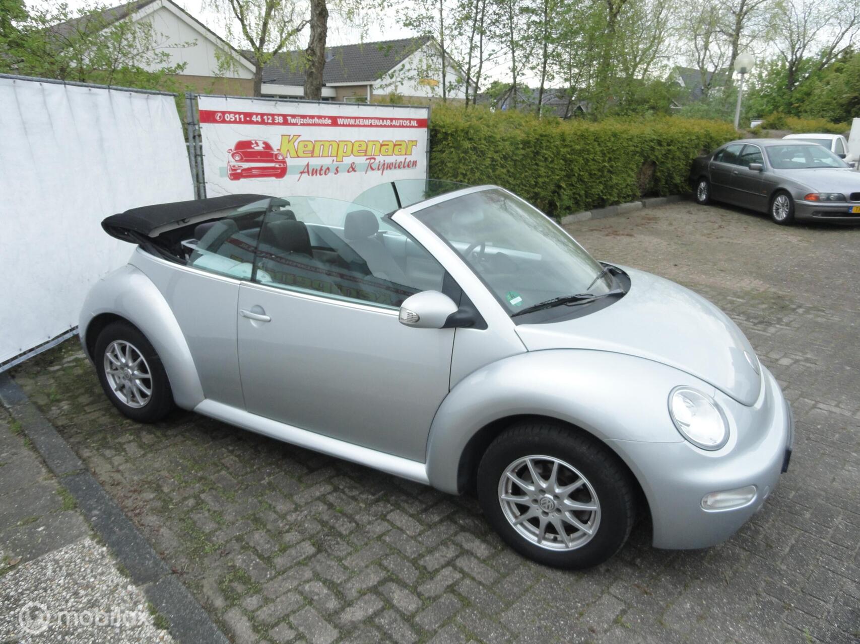 Foto van Volkswagen New Beetle Cabriolet