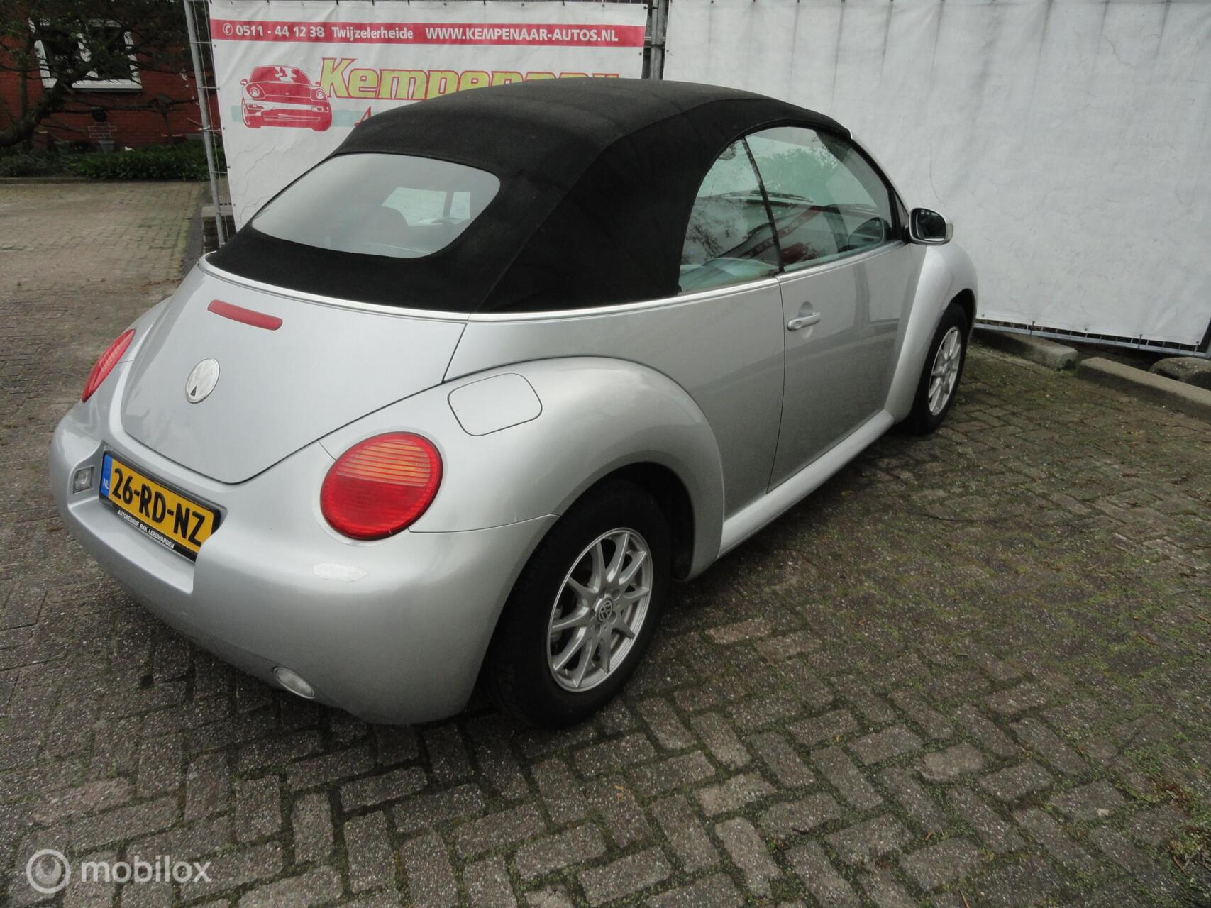 Foto van Volkswagen New Beetle Cabriolet
