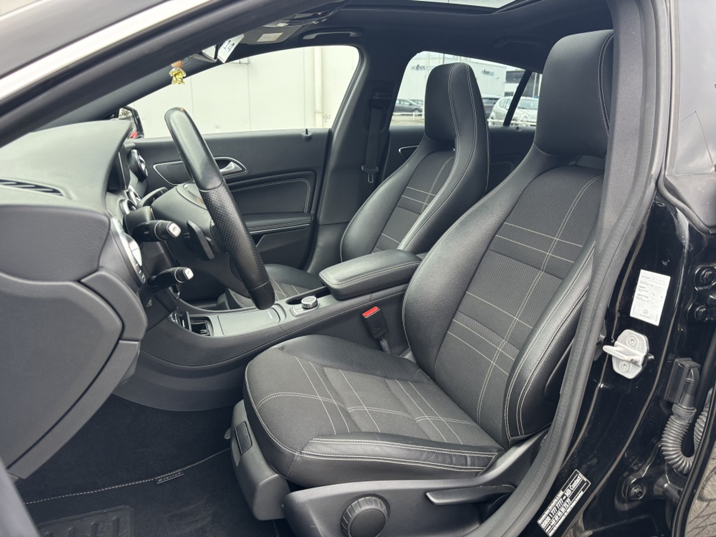 Foto van Mercedes-Benz Cla