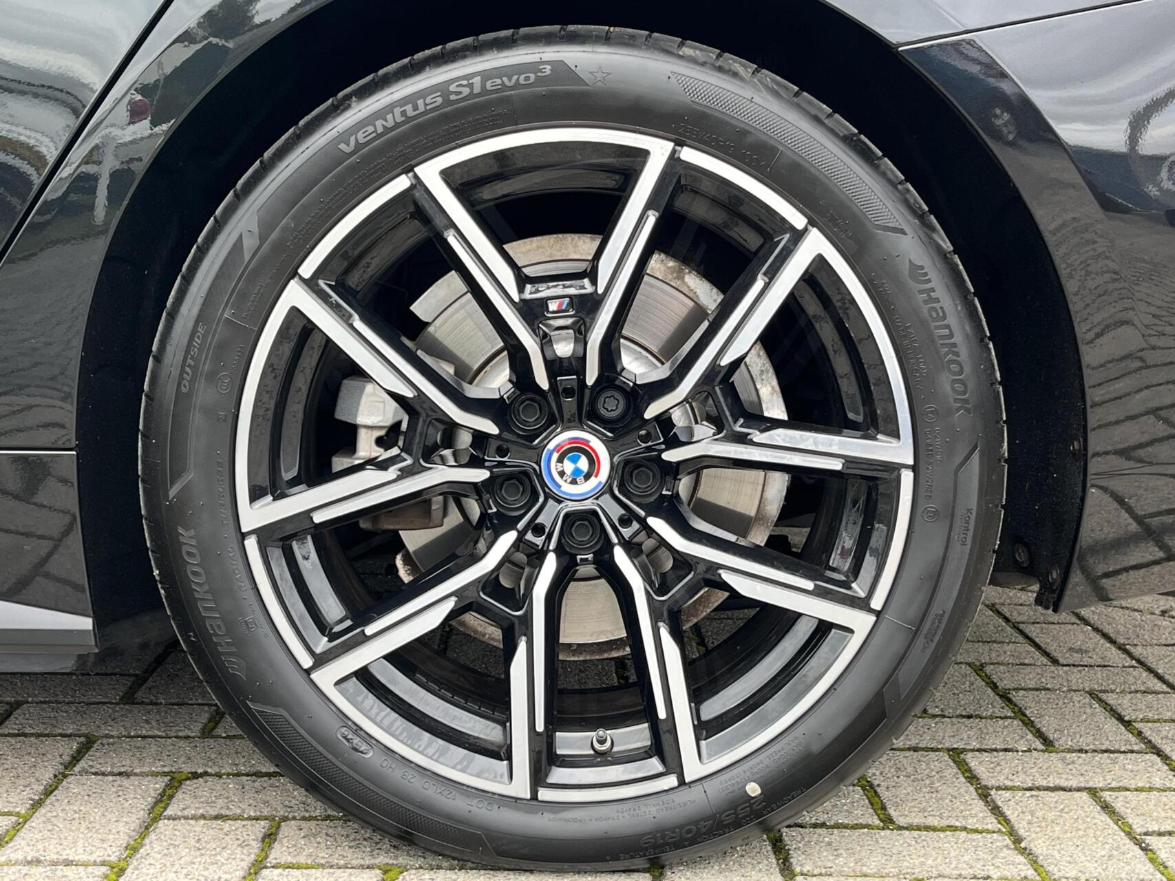 Foto van BMW I4 Edrive40