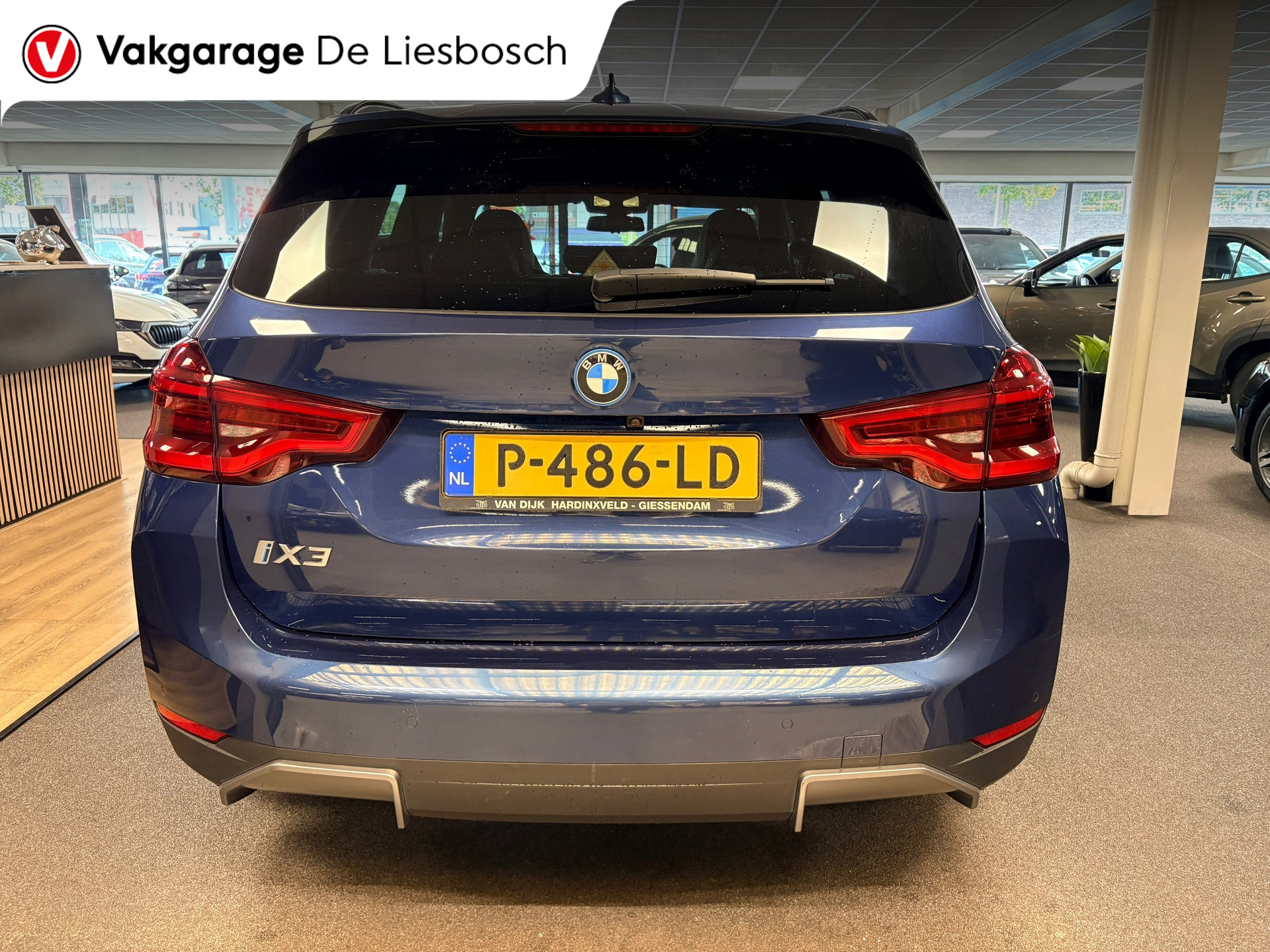 Foto van BMW Ix3