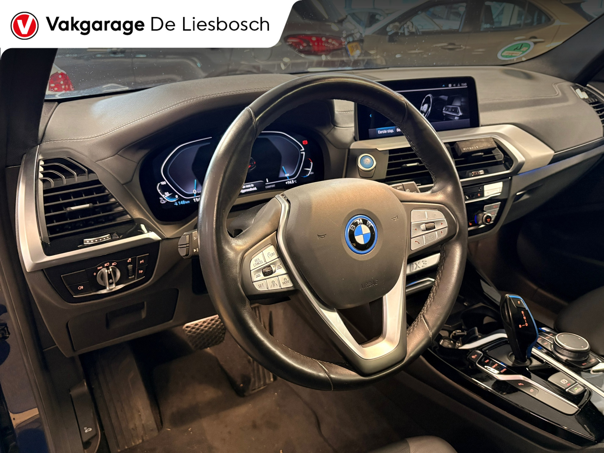 Foto van BMW Ix3