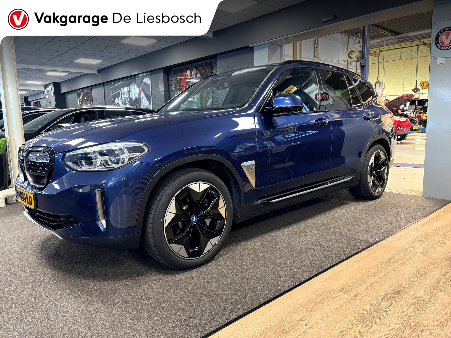 Foto van BMW Ix3